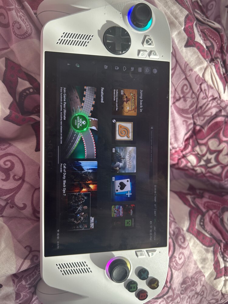 RESIGILAT: Consola portabila ROG Xbox Ally, 16GB LPDDR5X, SSD 512GB, 7" Full HD, 120Hz, cu incarcator, Alb
