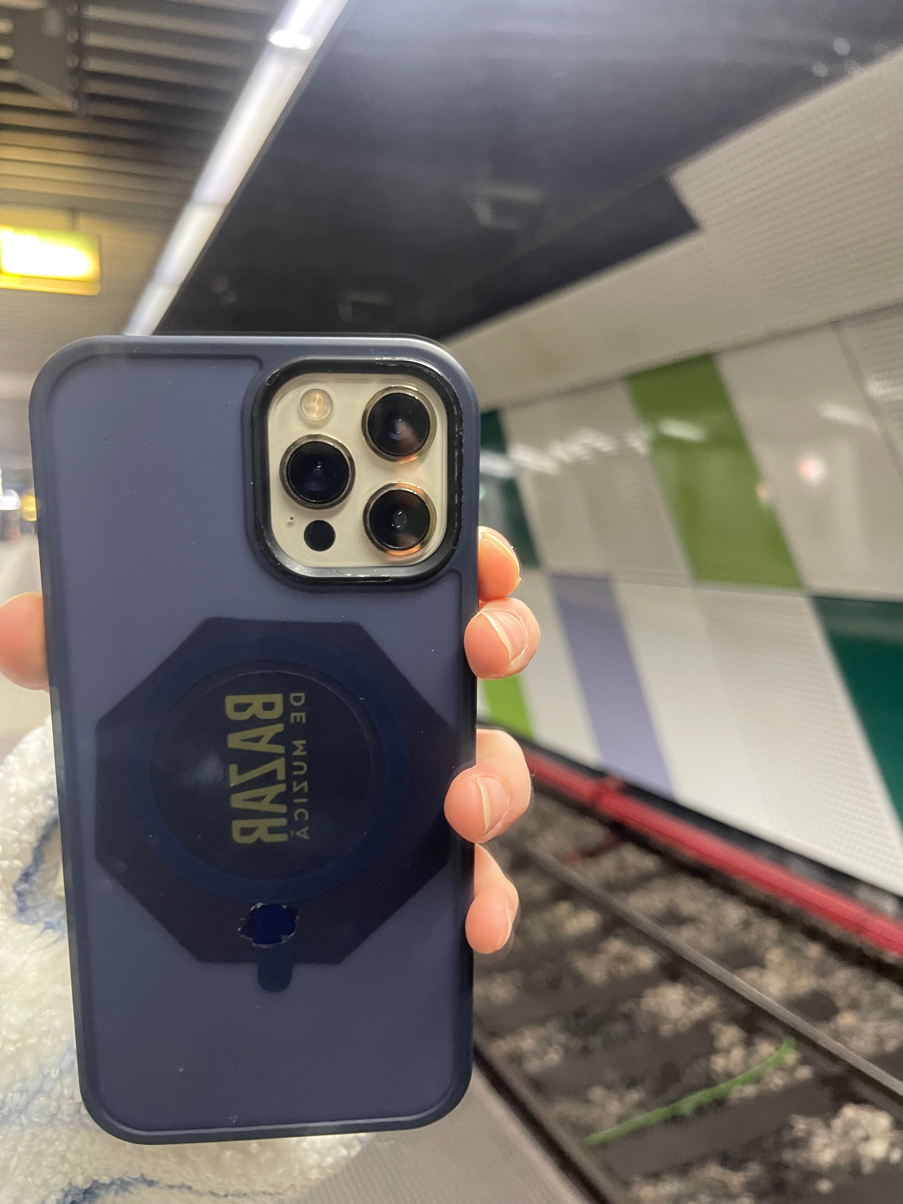Husa de Protectie, Compatibila Apple iPhone 12 Pro Max, Doctor Shield Fantom, MagSafe - Albastru