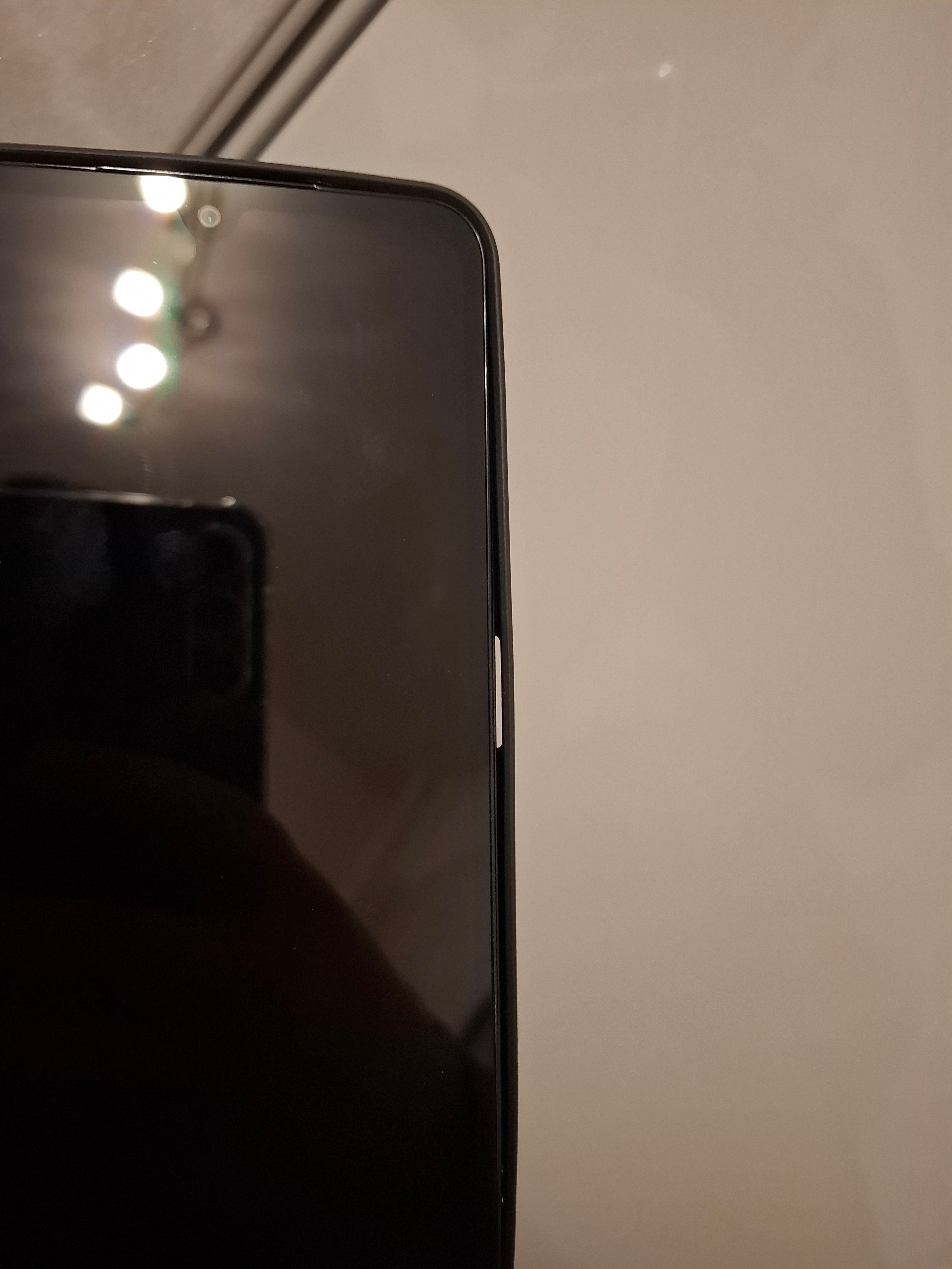 Husa de protectie tip carte CENTO Soho compatibila cu Xiaomi Redmi A5 Negru Premium, Inchidere magnetica, Protectie Sporita, Anti soc, Anti zgarieturi, Functie de stand