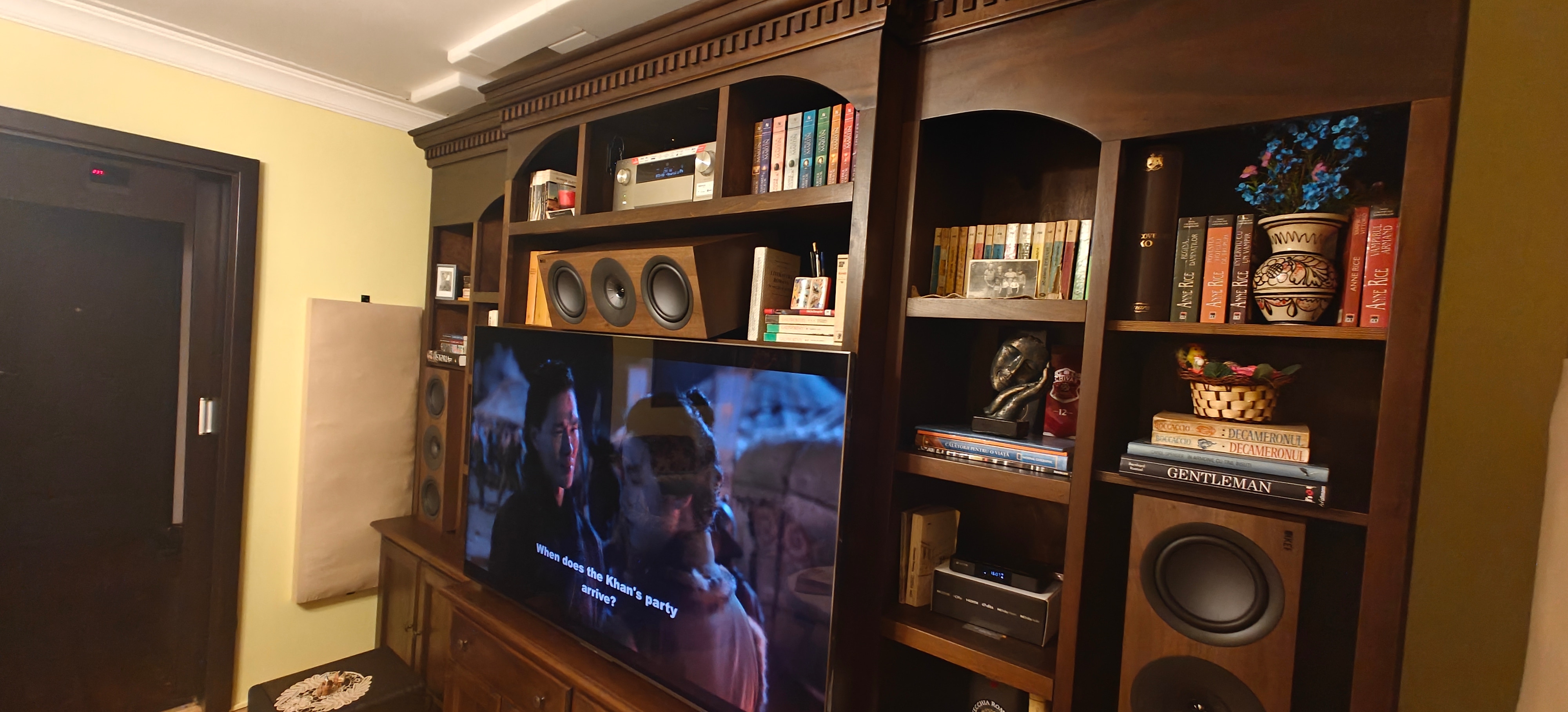 Televizor TCL QD-MiniLed 75C8K, 189 cm, Smart Google TV, 4K Ultra HD, 100Hz, Sunet Bang & Olufsen, Clasa D (Model 2025)