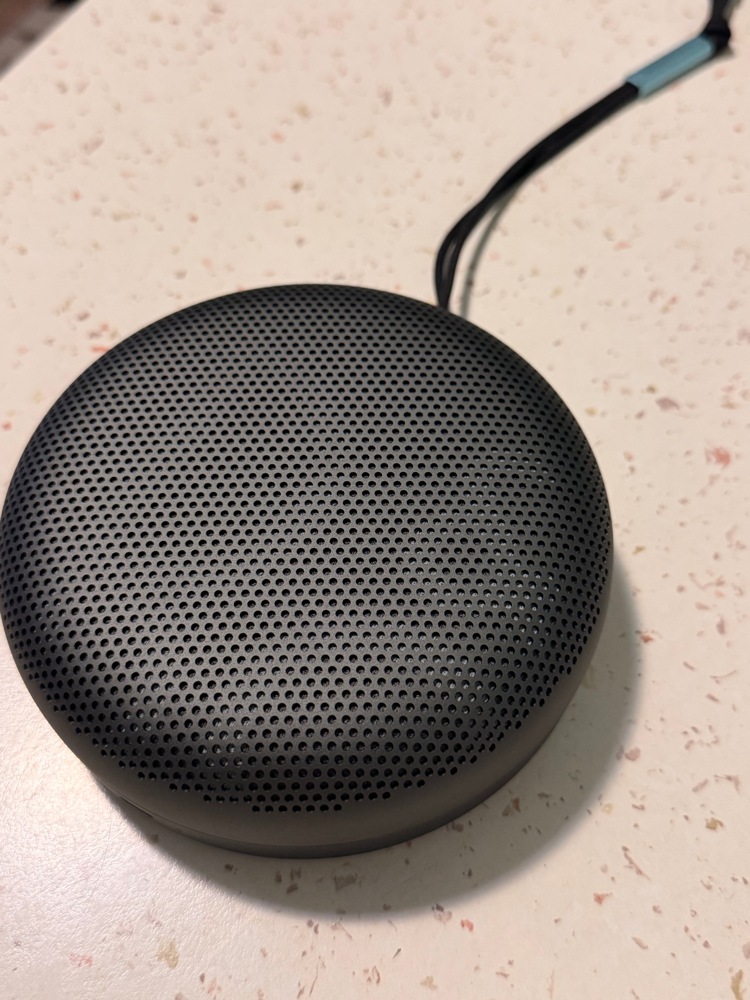 Boxa portabila Bang & Olufsen Beosound A1 2nd Gen, Black