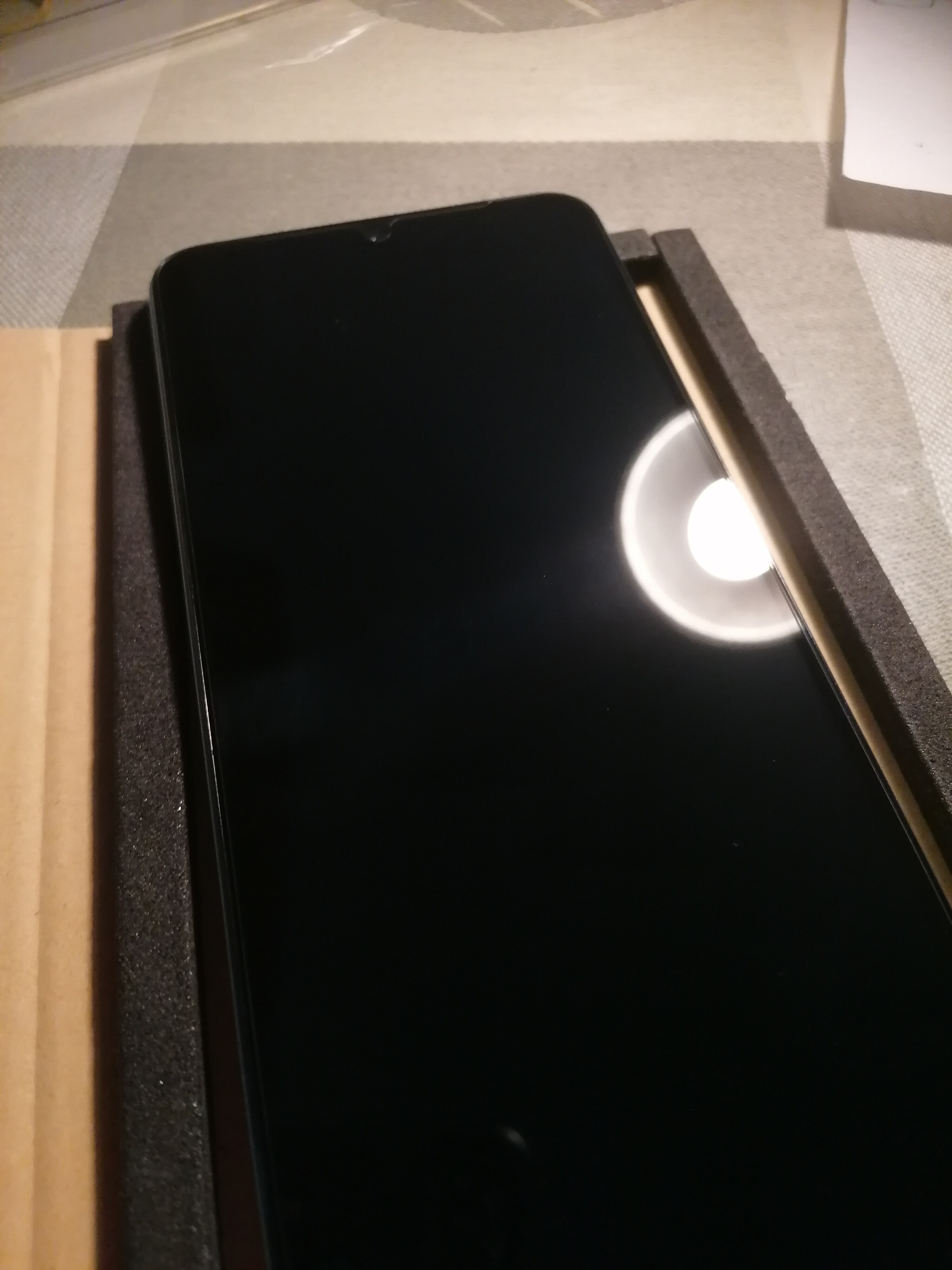 Folie de Protectie pentru Xiaomi Poco C75, Flippy, Sticla Securizata ESD, Margini Negre, Rezistenta la Zgirieturi, Antistatica, 0.35 mm, Transparenta
