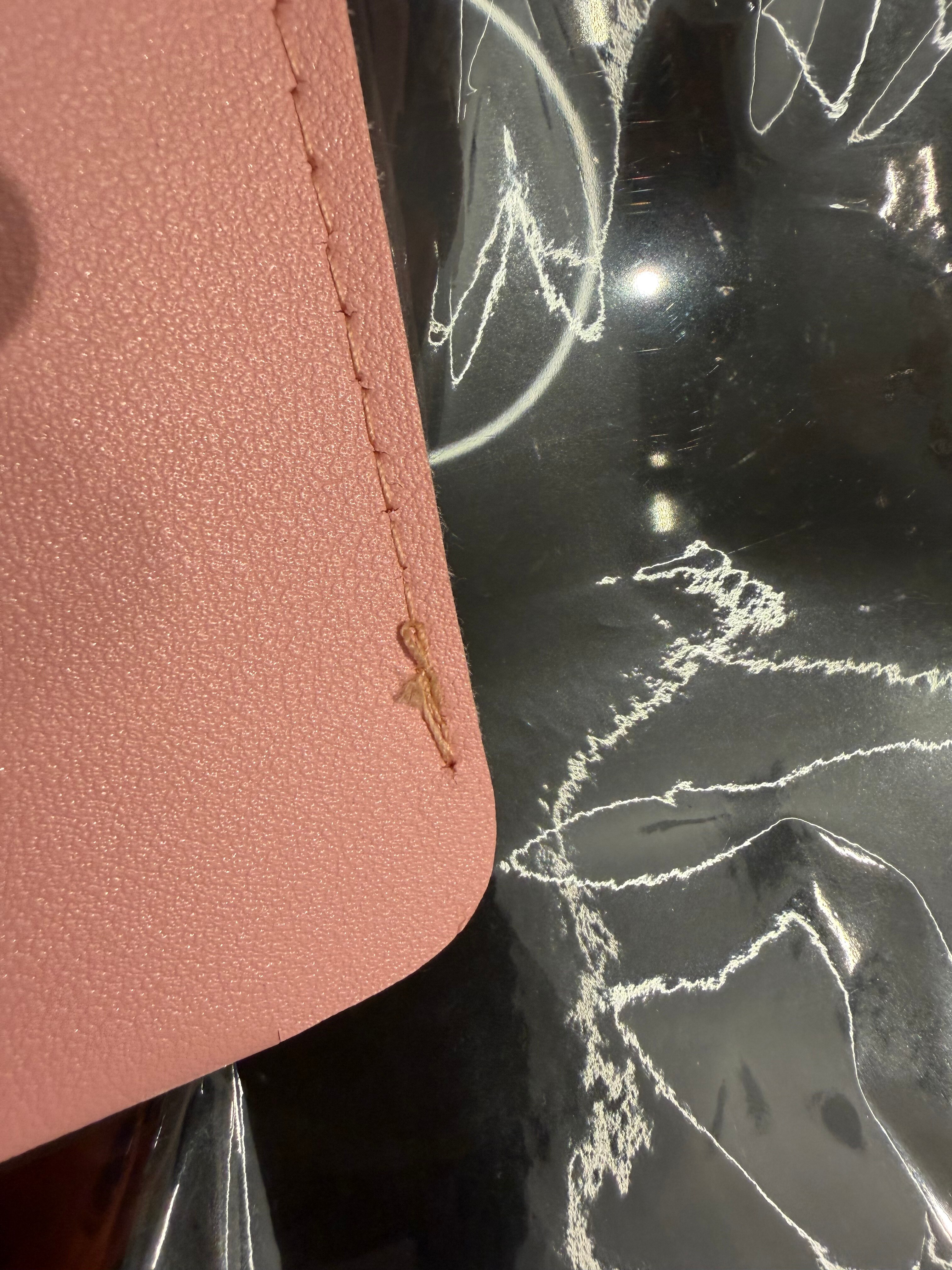 Husa pentru MacBook Pro/Air sau Laptop 15 inch Sleeve din piele PU premium cu mouse-pad inclus, rezistenta la apa, negru