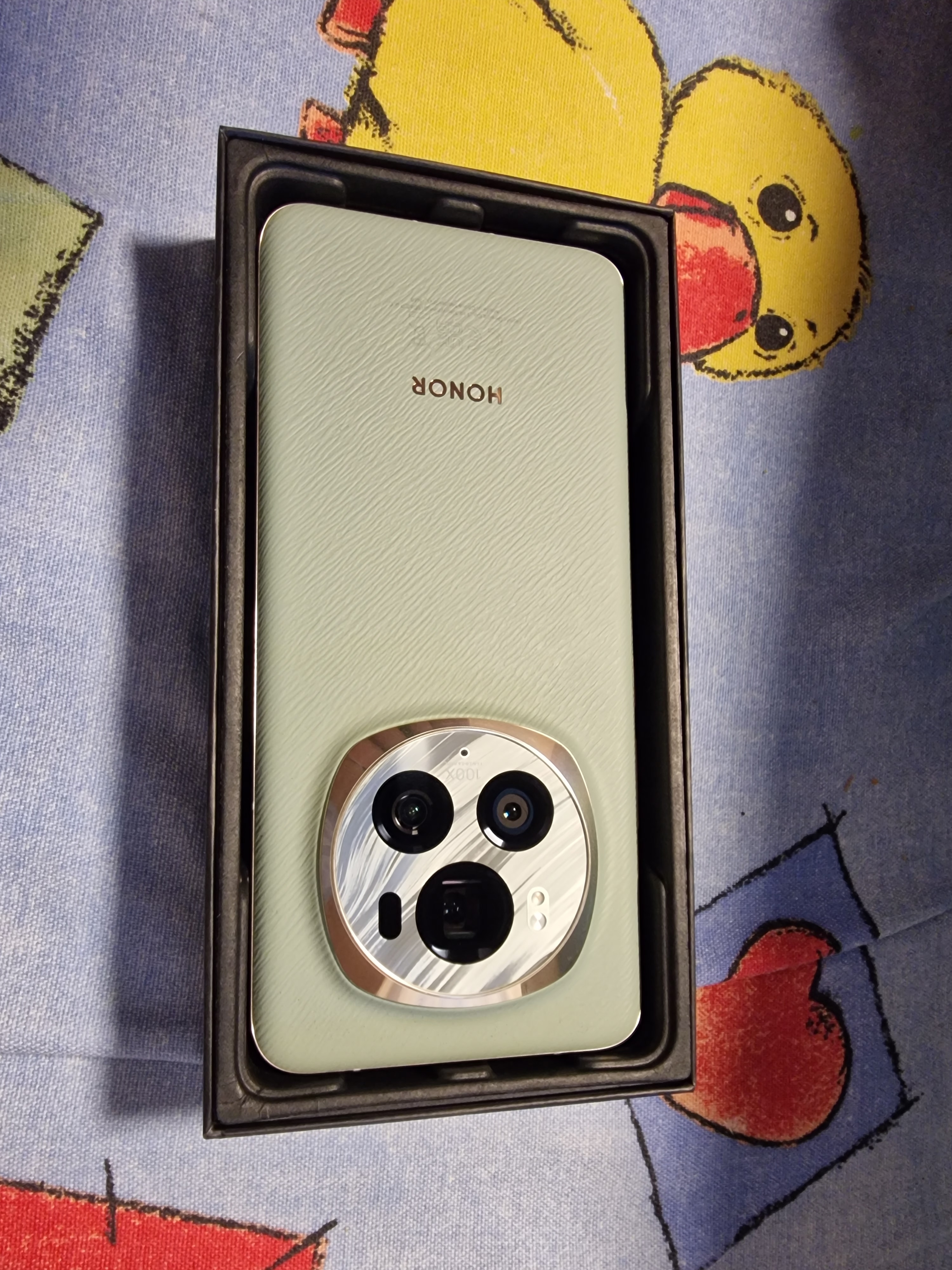 RESIGILAT: Telefon mobil HONOR Magic 6 Pro, Dual SIM, 12GB RAM, 512GB, 5G, Sage Green