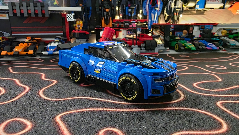 LEGO Speed Champions - Masina de curse Chevrolet Camaro ZL1 75891
