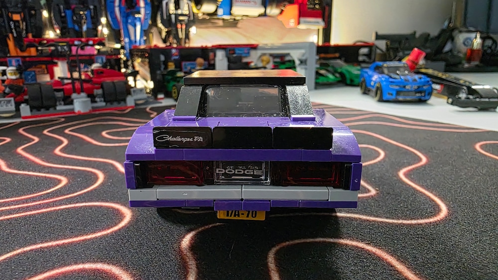 LEGO Speed Champions - Mopar Dodge//SRT Top Fuel Dragster si Dodge