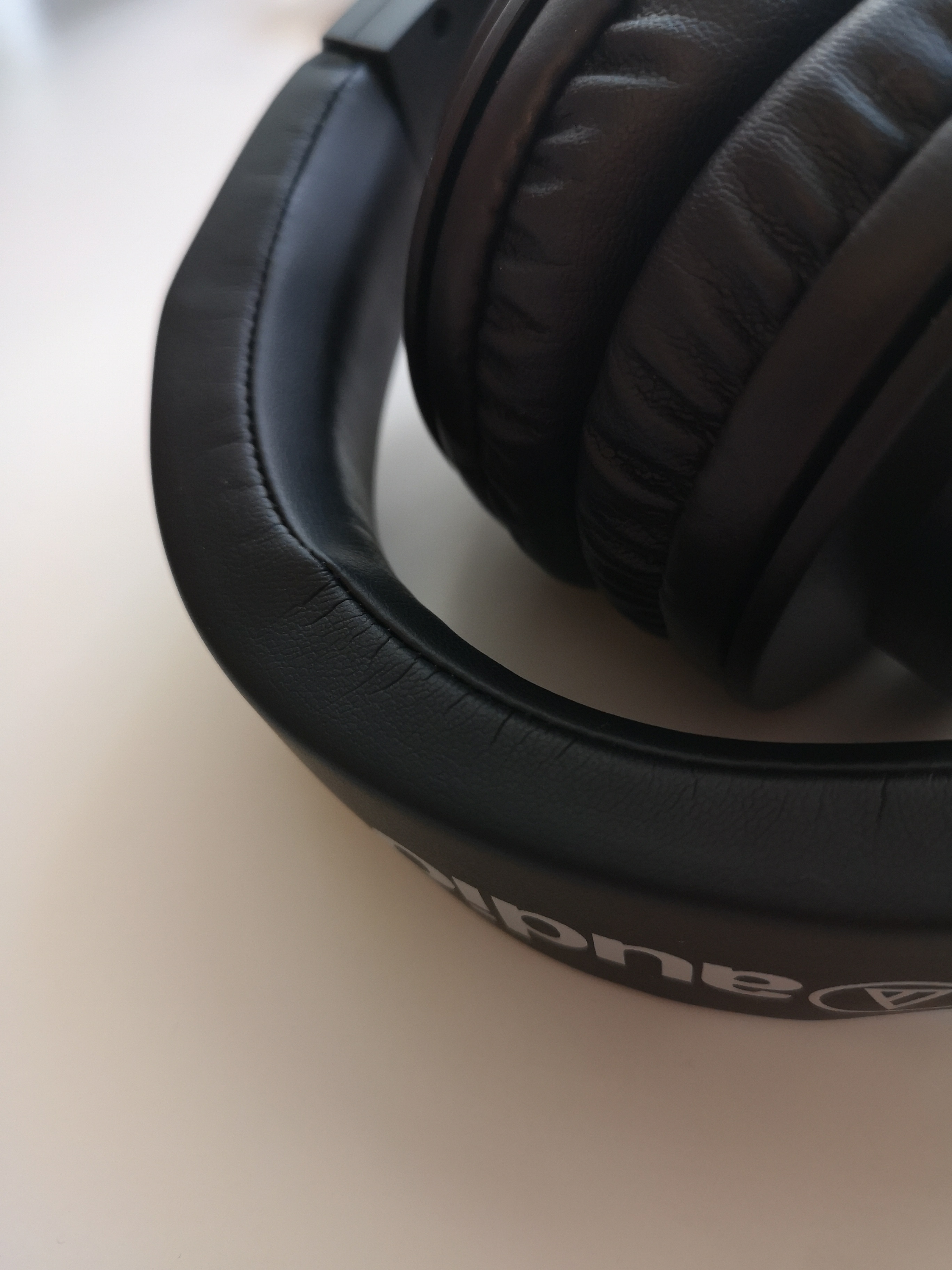 Casti audio tip Dj Audio-Technica ATH-M50xWH, Alb