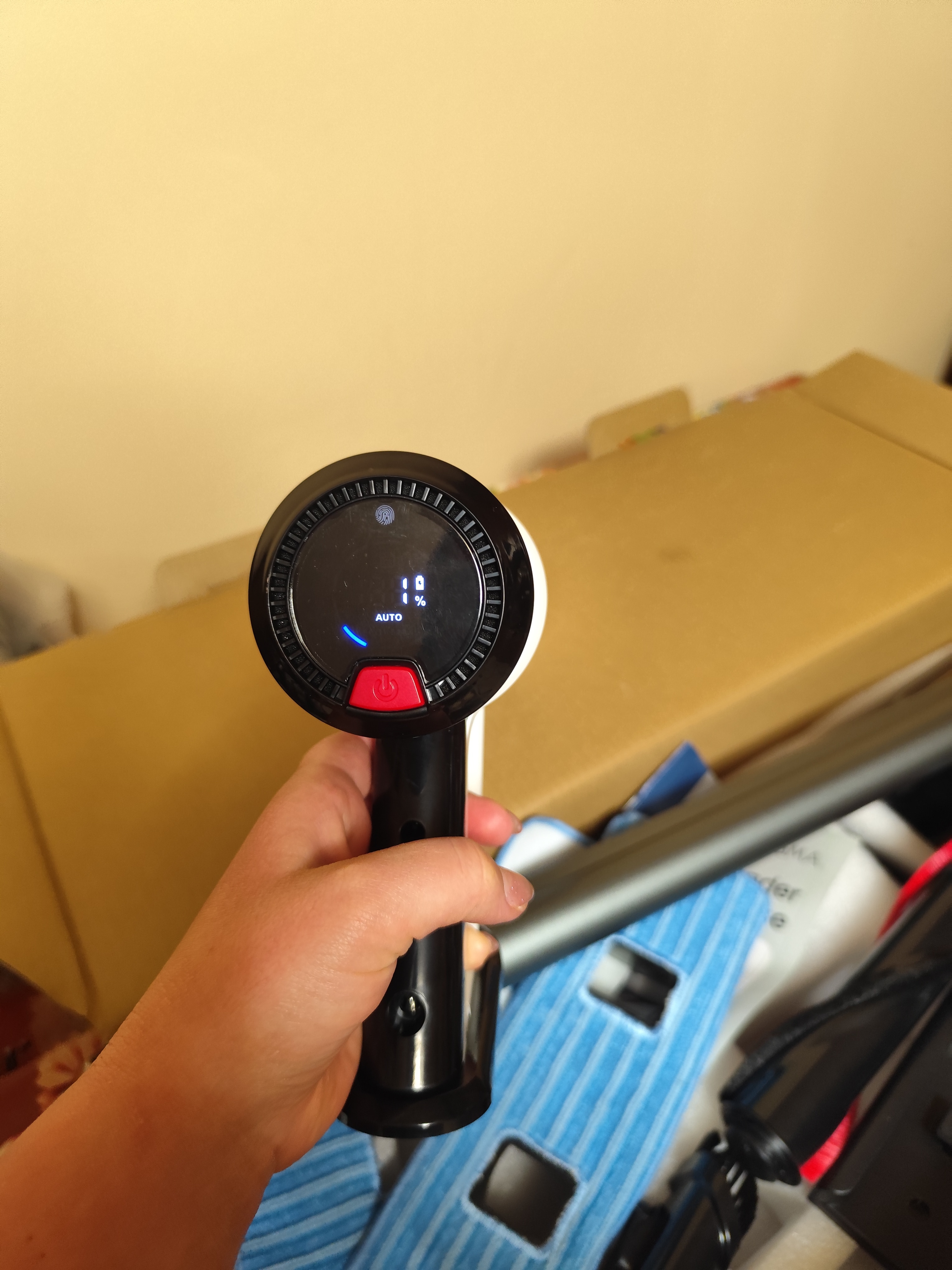 Aspirator Zonder Klaar Base – Experienta de curatare superioara cu motor fara perii de 250W, 3 moduri de curatare, tehnologie inteligenta si functie de spalare pe podea