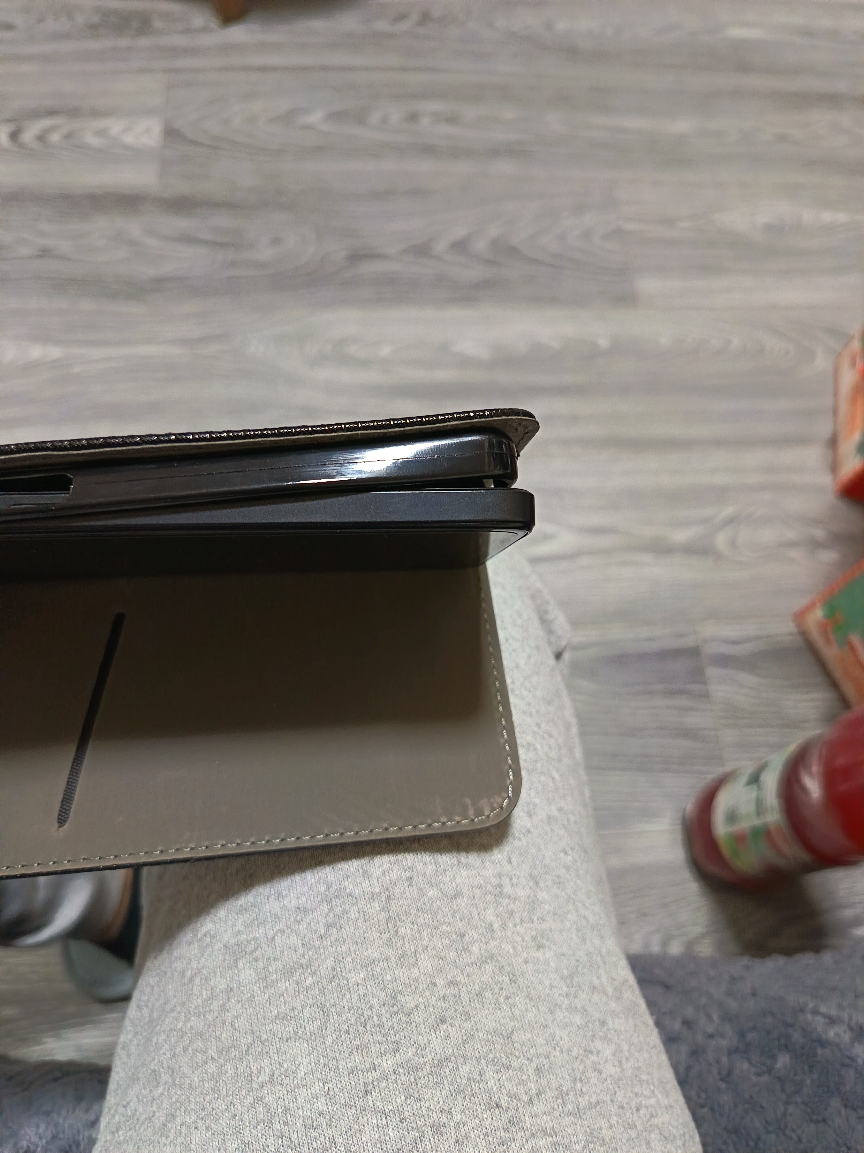 Husa tip carte compatibila cu Xiaomi Redmi Note 14 5G, G-Tech Flip Book, inchidere magnetica, buzunar card, premium stand, Negru