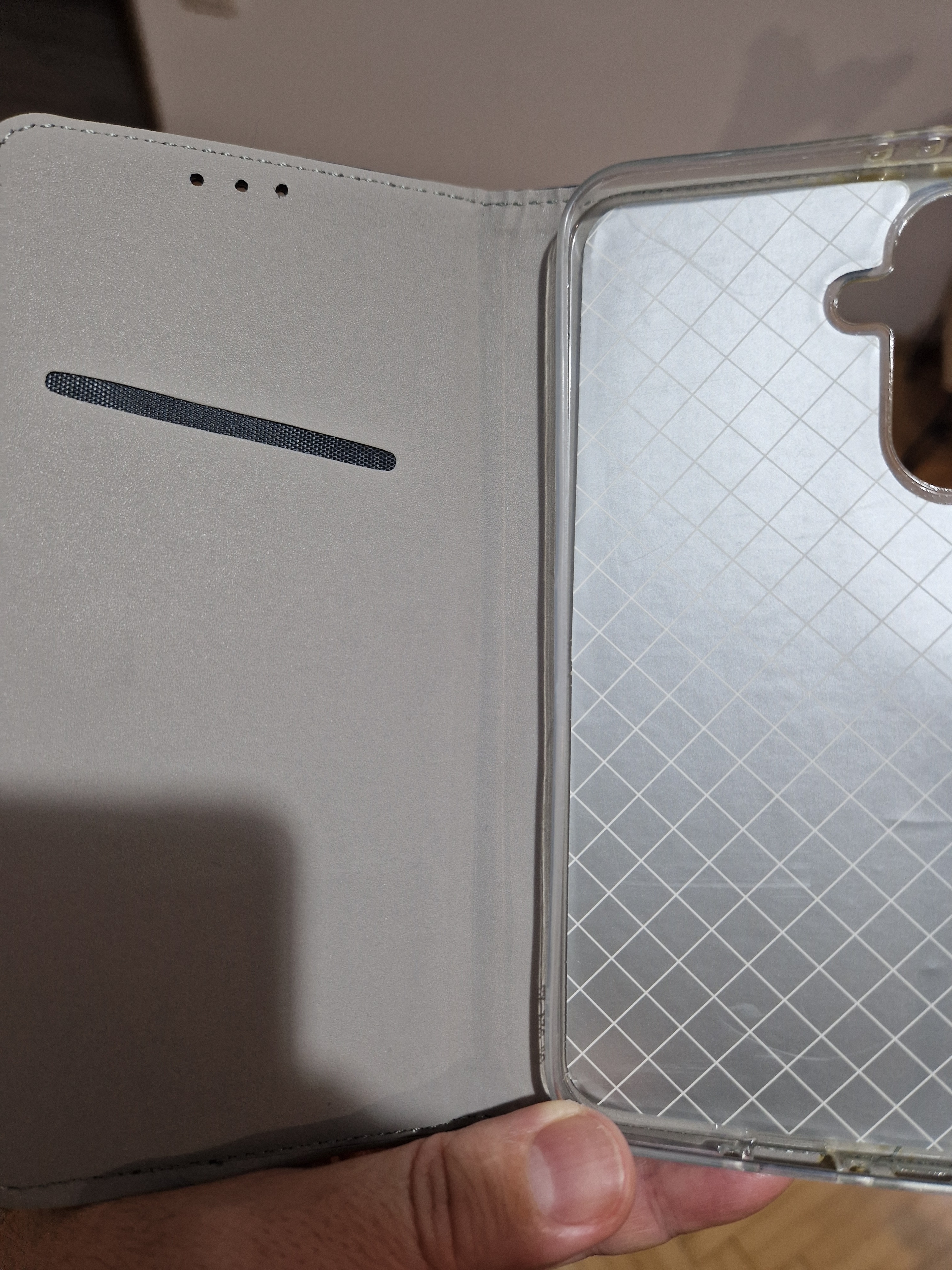 Husa pentru Samsung Galaxy A56, Tip carte DaDen®, Suport card, Functie de Stand si Inchidere Magnetica, Protectie Sporita, Rosu