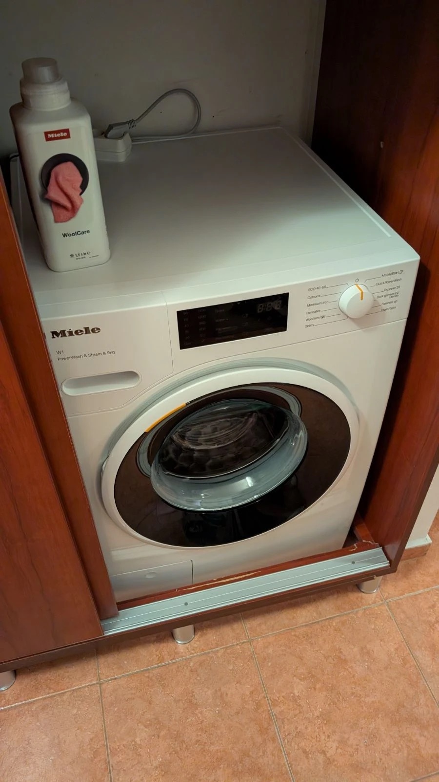 Masina de spalat rufe Miele WWD 380 WCS, 9 kg, 1400 rpm, Clasa A, SteamCare, QuickPowerWash, Miele@home, Alb