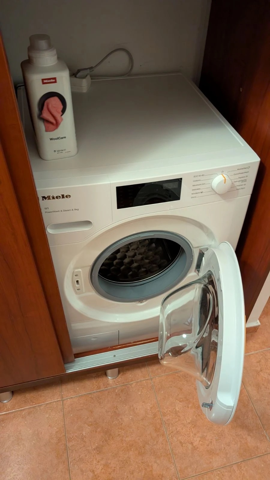 Masina de spalat rufe Miele WWD 380 WCS, 9 kg, 1400 rpm, Clasa A, SteamCare, QuickPowerWash, Miele@home, Alb