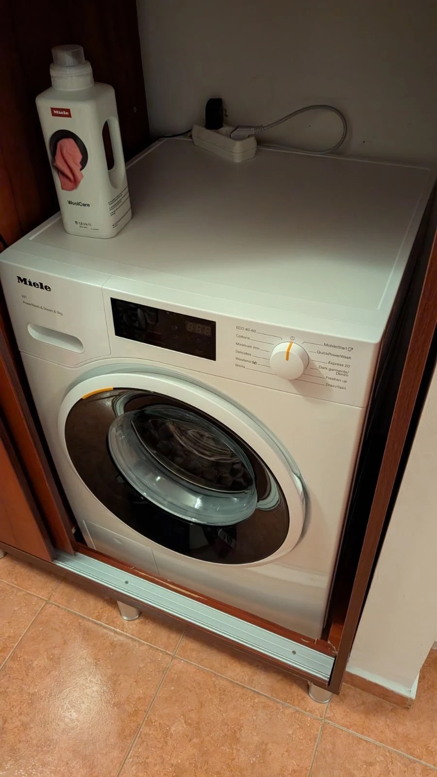 Masina de spalat rufe Miele WWD 380 WCS, 9 kg, 1400 rpm, Clasa A, SteamCare, QuickPowerWash, Miele@home, Alb