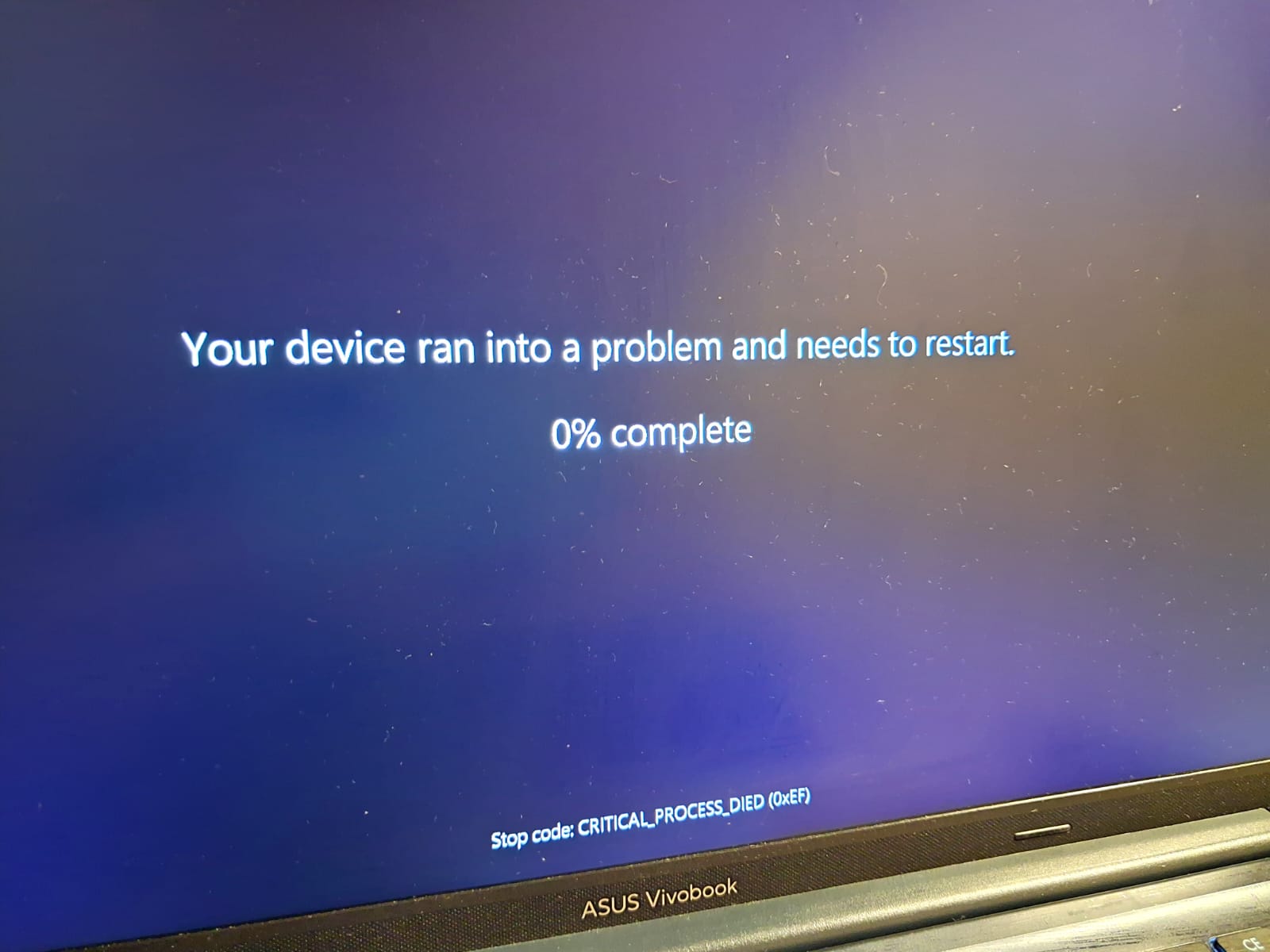 Laptop ASUS VivoBook 17 X1704VA cu procesor Intel® Core™ i7-1355U pana la 5.0 GHz, 17.3", Full HD, IPS, 16GB, 1TB SSD, Intel® Iris Xe Graphics, No, OS, Quiet Blue