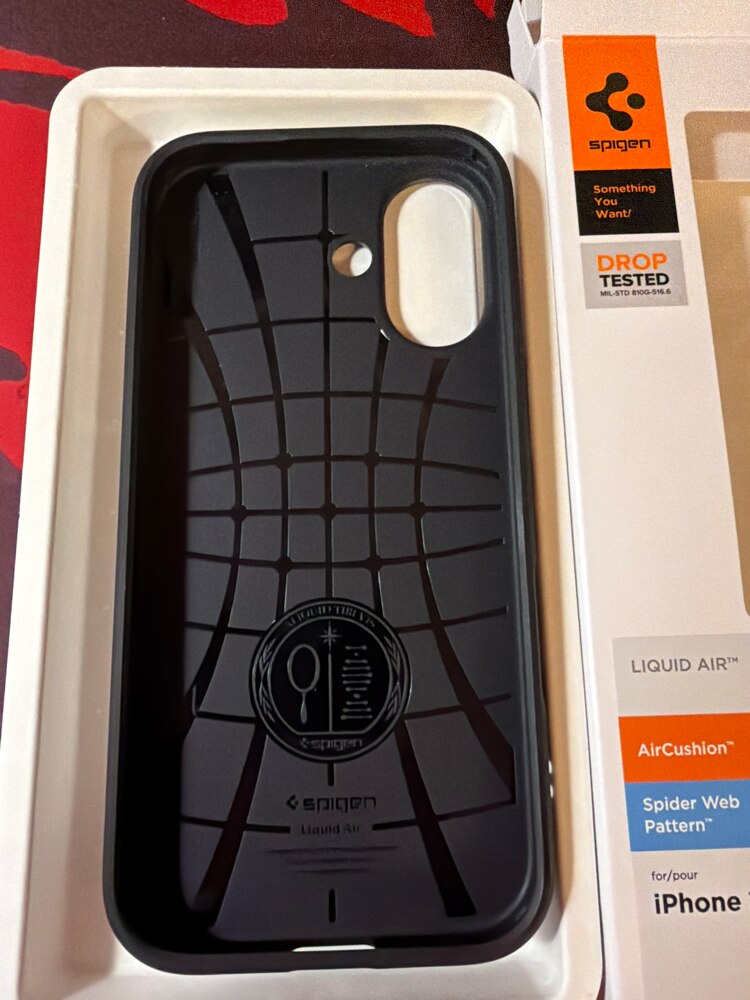 Husa Spate Spigen Liquid Air Compatibila Cu iPhone 17, Materiale Premium, Silicon - Matte Black