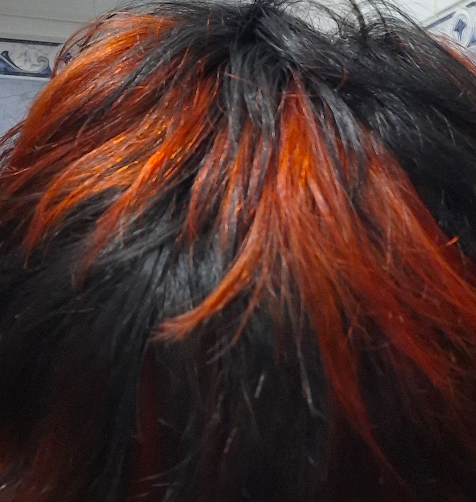 Vopsea de par semi-permanenta Schwarzkopf Live Final Fantasy XIV