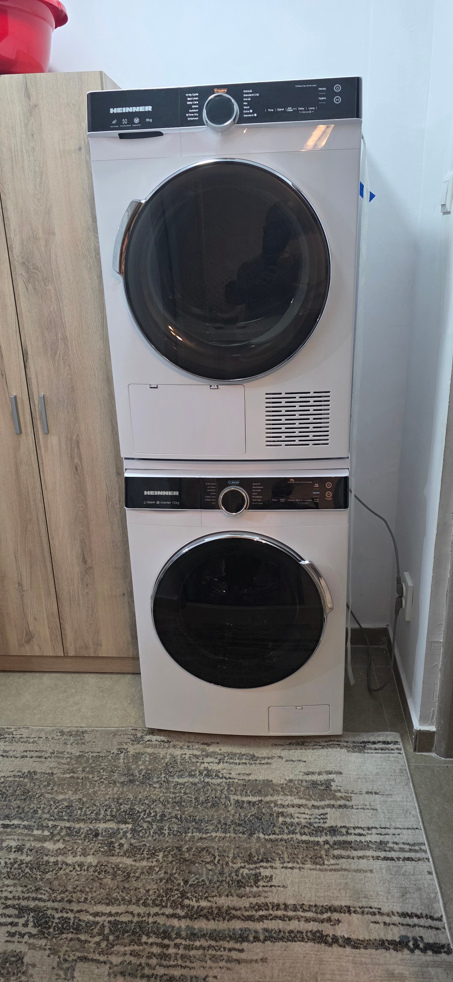 Masină de spalat Heinner HWM-M1214IVKA+++, 12kg, 1400rpm, clasa A, motor inverter, 14 programe, control tactil, afisaj digital, program rapid de 15 min, program de spălare cu abur, program de îngrijire a bebelusilor, blocare copii, alb