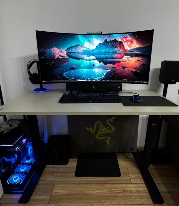 Monitor Gaming OLED LG UltraGear™ 39GS95QE, 39