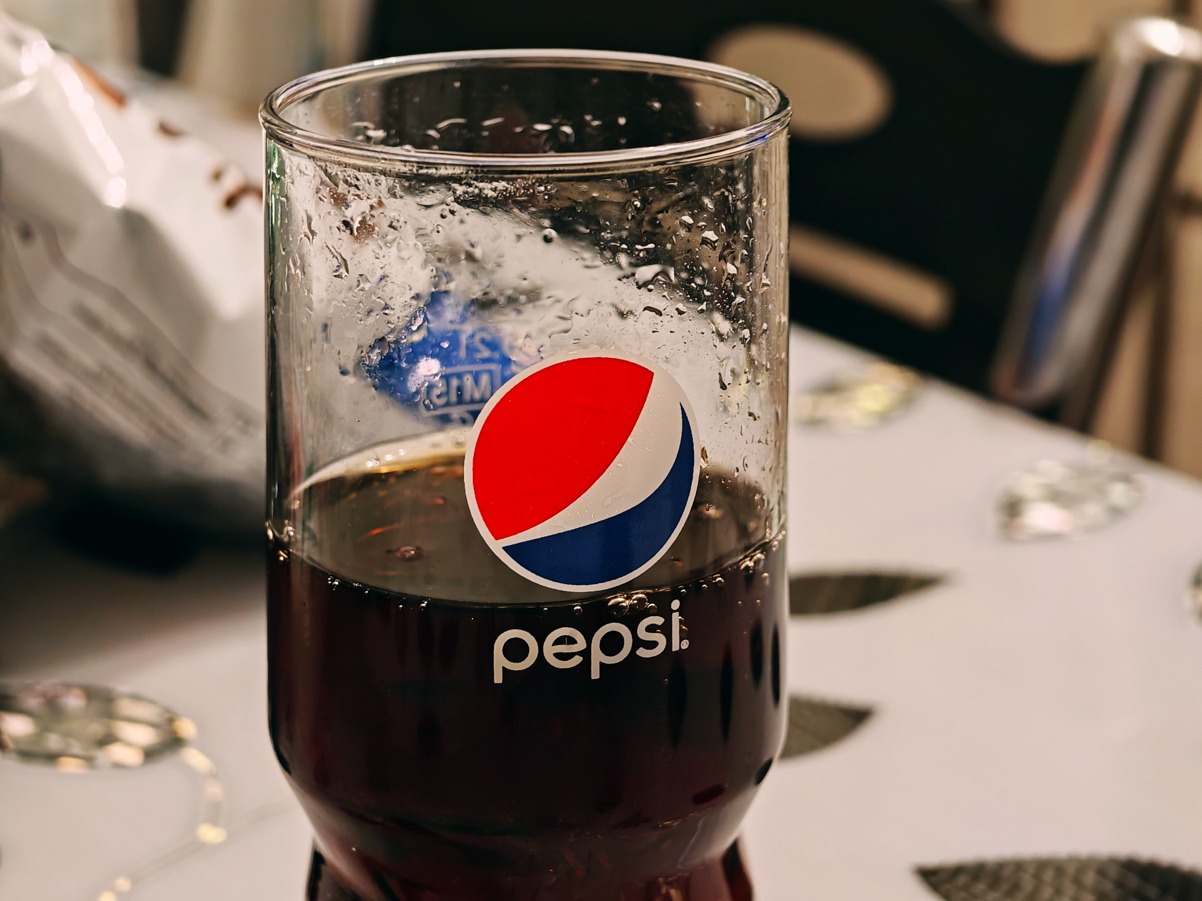 Telefon mobil HONOR Magic 7 Pro, Dual SIM, 12GB RAM, 512GB, Black