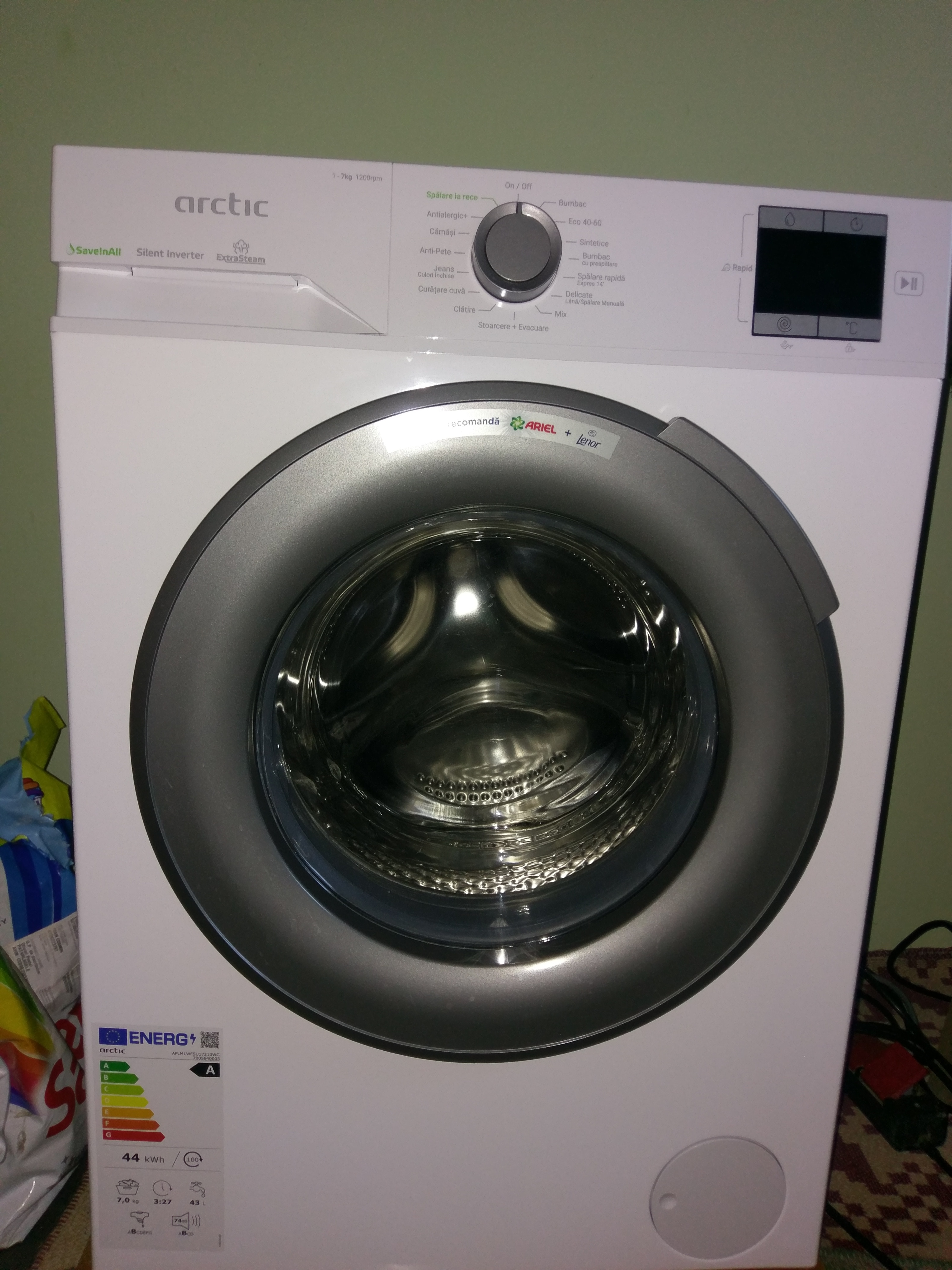 Masina de spalat rufe Arctic APLM1WFSU17210WG, 7 Kg, 1200 RPM, Motor Silent Inverter, ExtraSteam, Drum Clean+Steam, Child Lock, Anticrease, Digital Display, Add-In, Clasa A, Alb