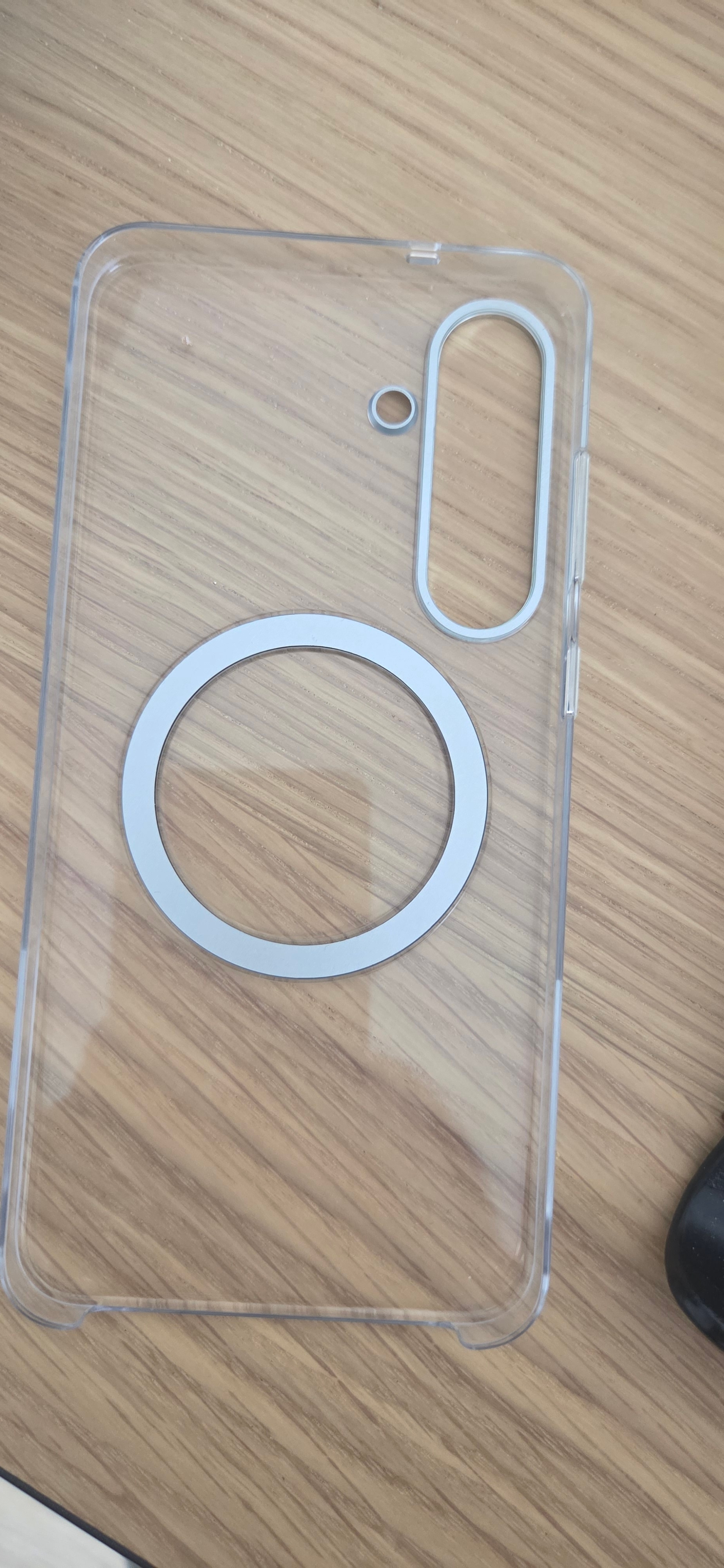 Husa de protectie Samsung Magnet Case pentru Galaxy S25+ Clear