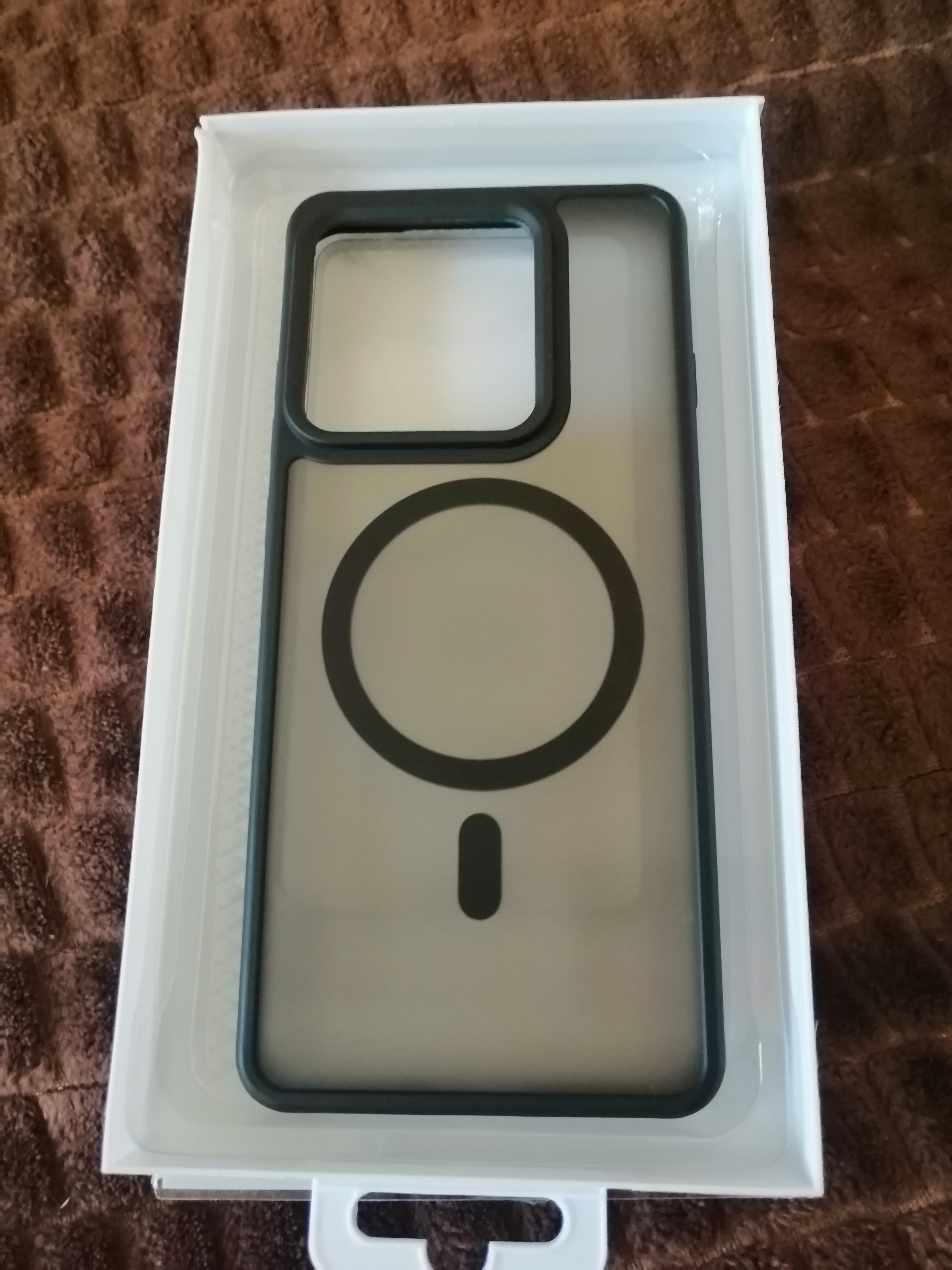 Husa pentru Motorola Edge 60 Pro, SKYDDAR INNOVATION, HaloFrost MagSafe II, Antisoc, set cu sticker, Negru