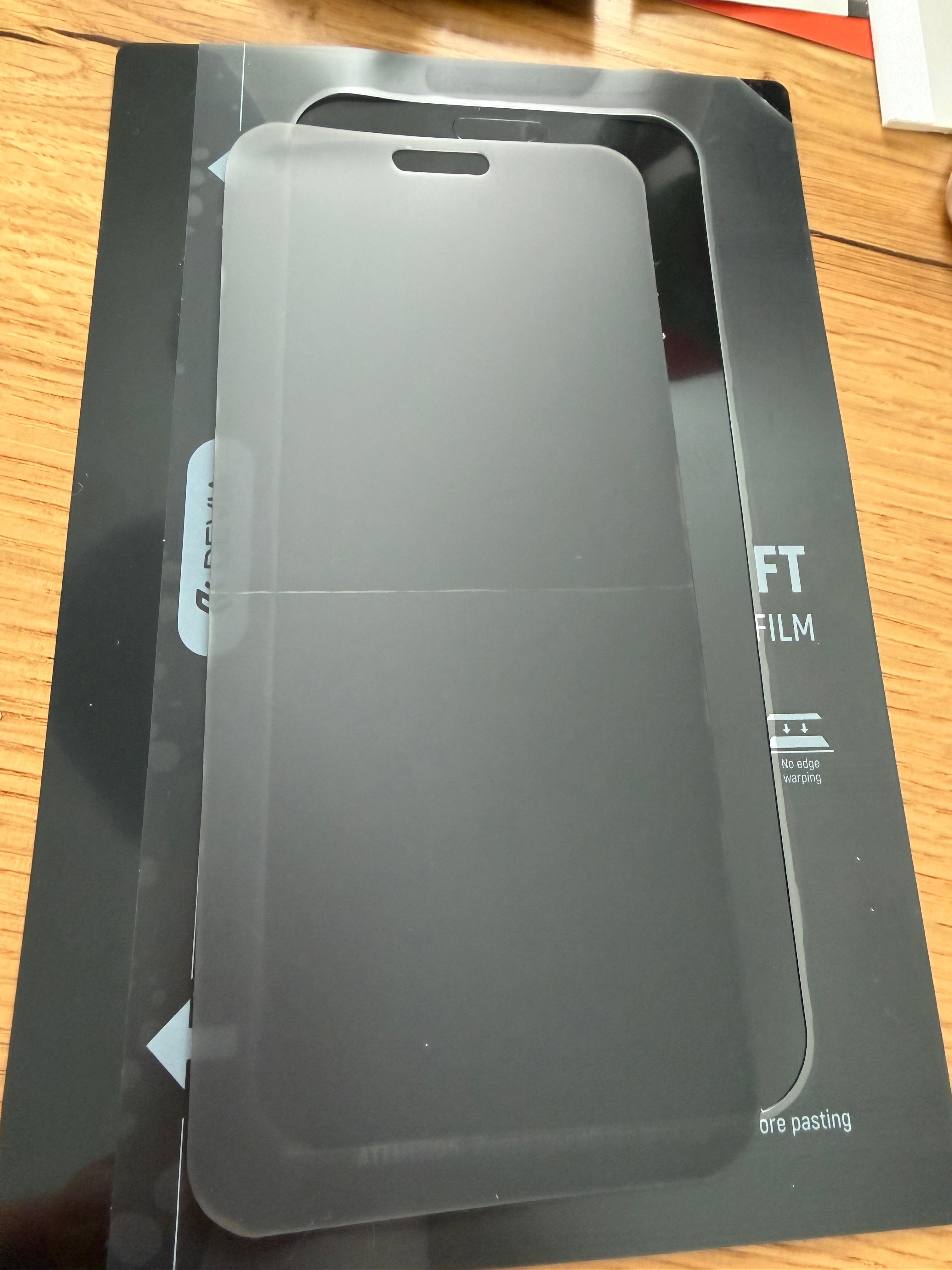 Folie Privacy Silicon Ecran pentru Honor Magic 8 Pro, Silicon Hydrogel, Flexible Hydro-Crystal, Protectie Completa, Full Glue, Instalare usoara, Set complet pentru Instalare