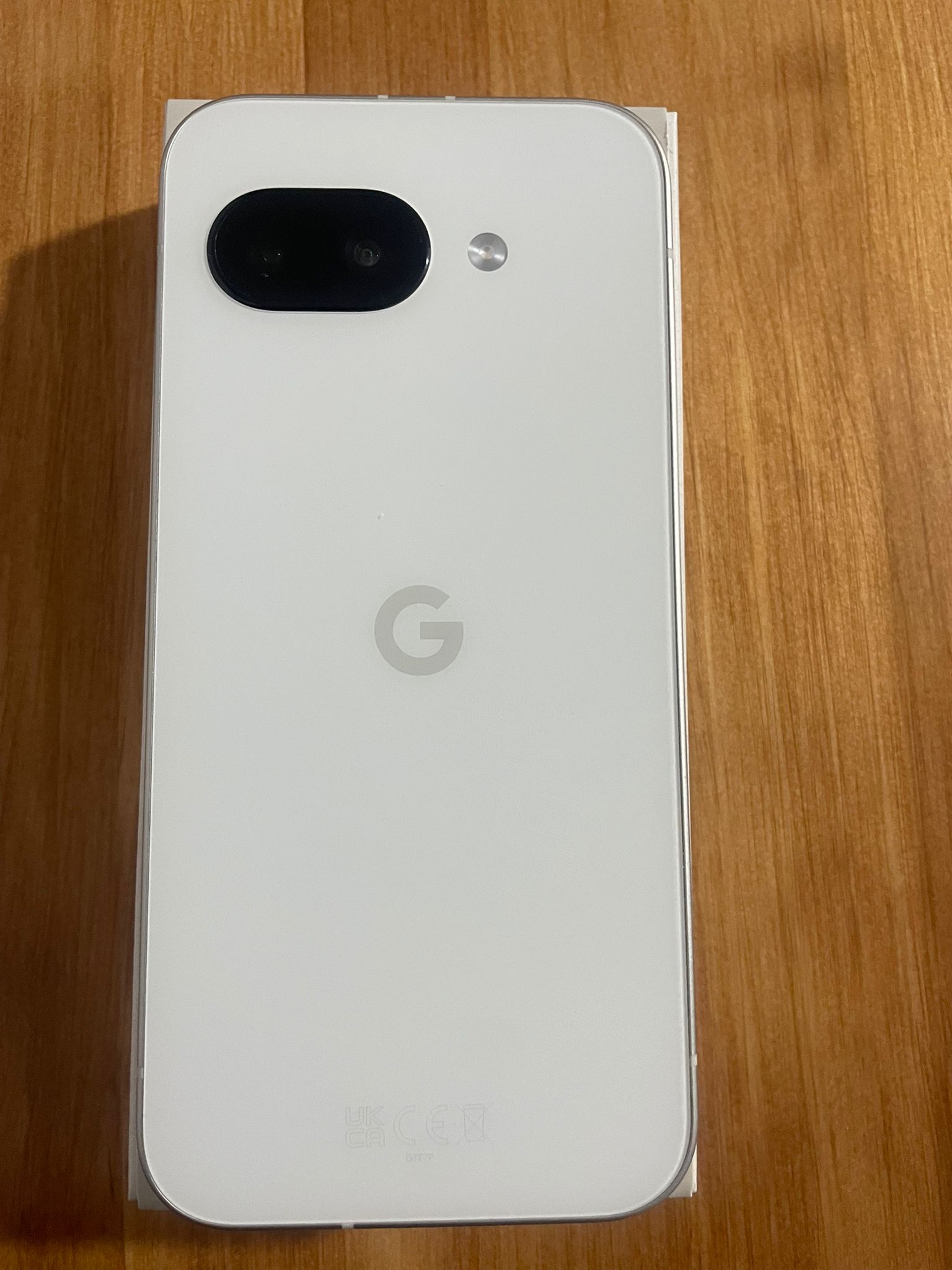 Telefon mobil Google Pixel 9a, 128GB, 8GB RAM, 5G, Obsidian