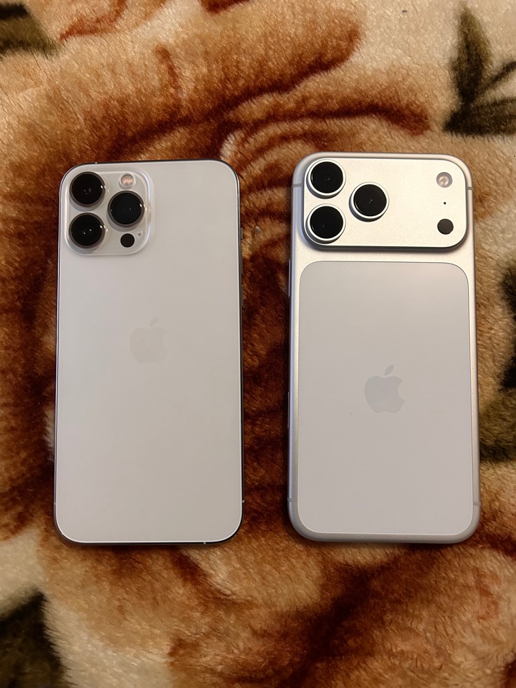 Telefon mobil Apple iPhone 17 Pro Max, 256GB, 5G, Silver - eMAG.ro