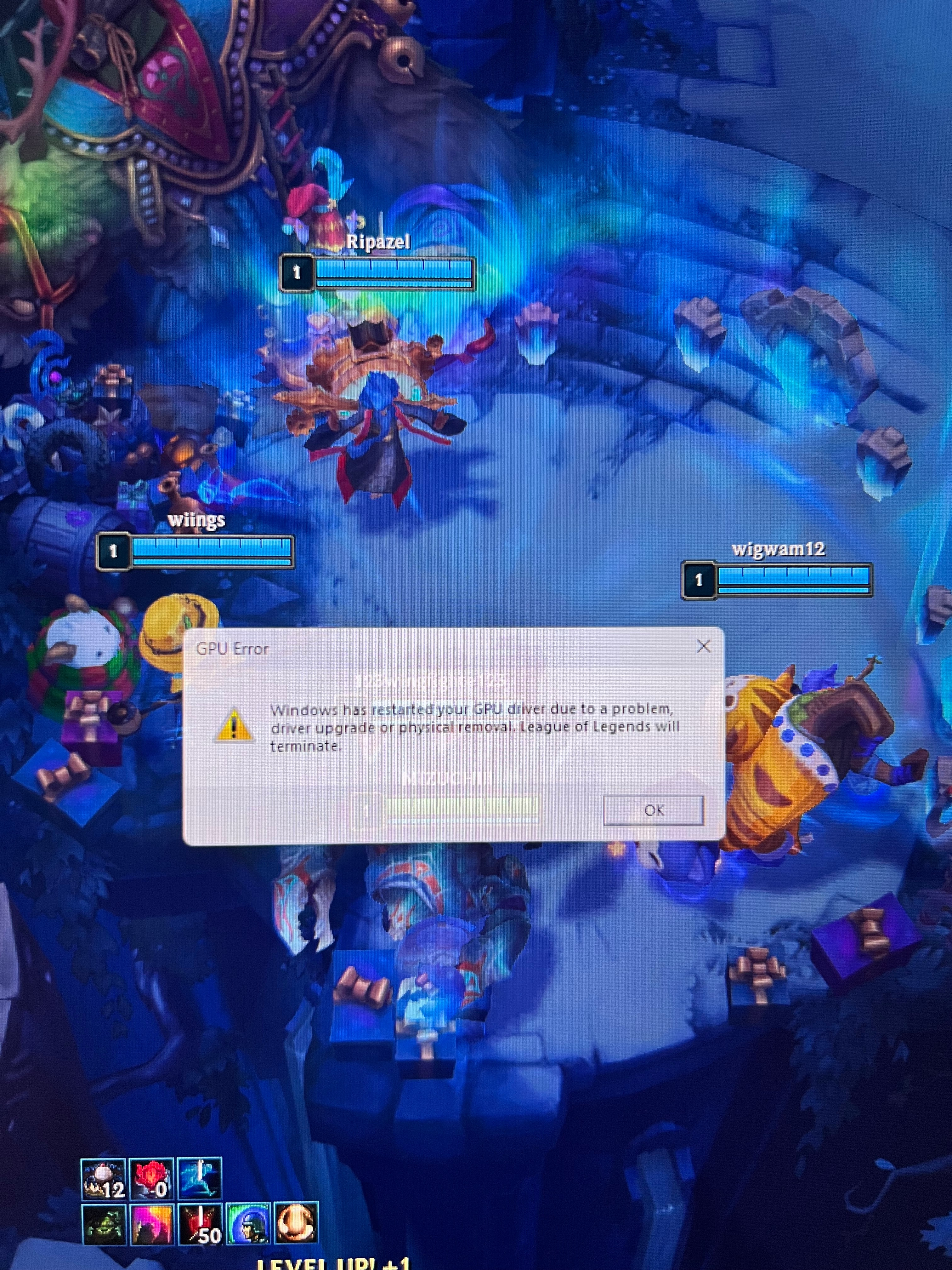 Laptop Gaming Lenovo LOQ 17IRX10 cu procesor Intel® Core™ i7-14700HX pana la 5.5GHz, 17.3" Full HD, IPS, 165Hz, 32GB DDR5 RAM, 1TB SSD, NVIDIA® GeForce RTX™ 5060 8GB GDDR7, No OS, Luna Grey