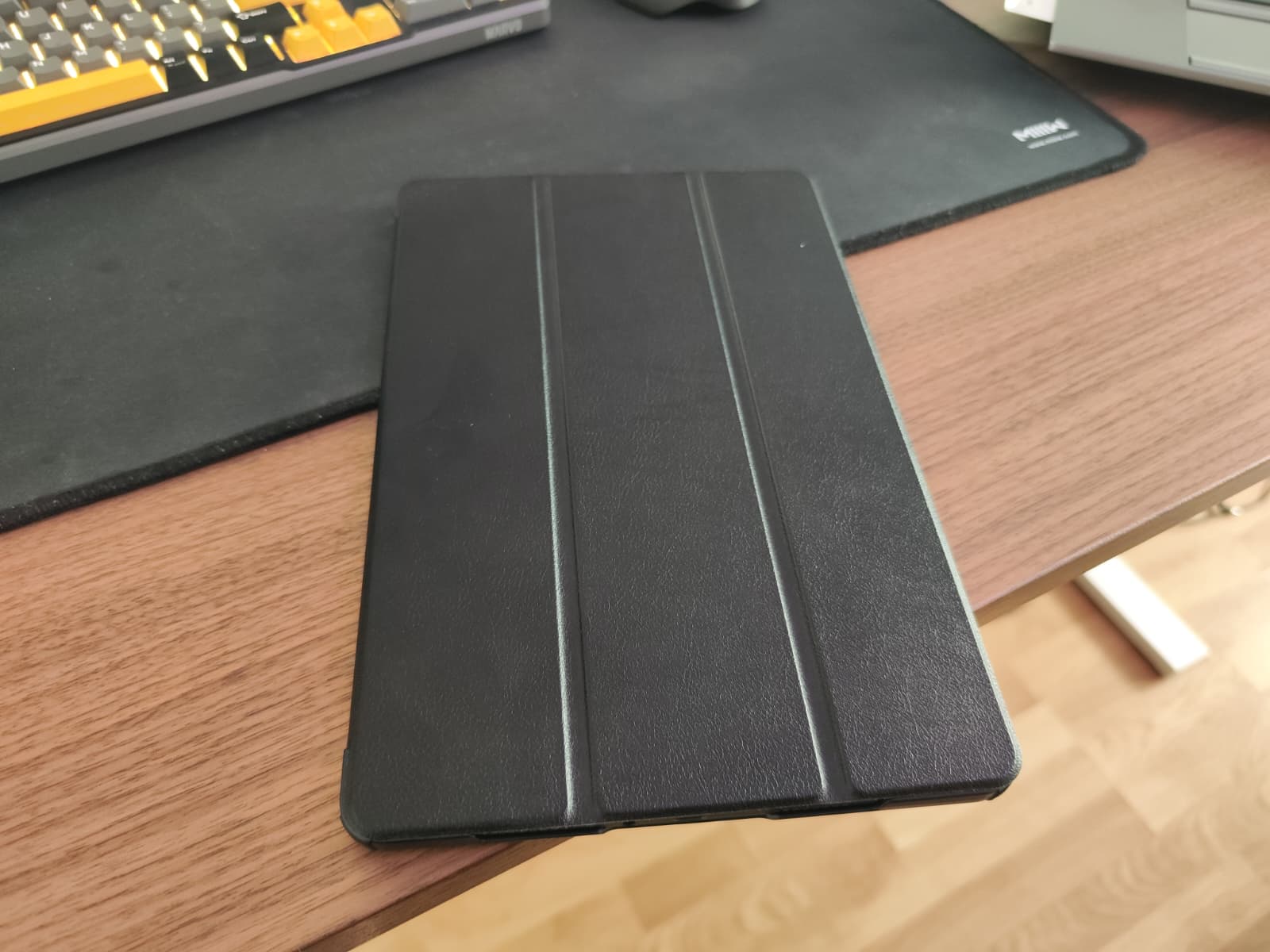 Husa pentru Xiaomi Redmi Pad 2 Pro, 12.1 inch tip stand functie sleep/wake-up si inchidere magnetica, protectie 360 - Unicorn