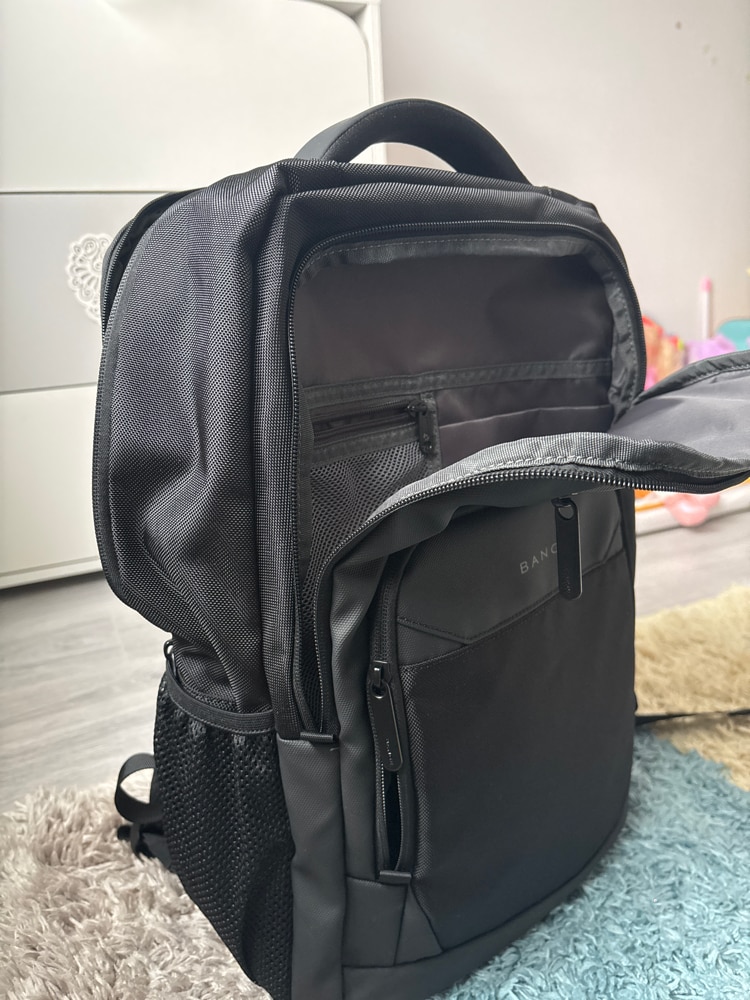 Rucsac laptop 15.6 inch, port USB, buzunar antifurt, sistem fixare pe valiza, rezistent la stropi de apa, BANGE, BG1922BK, Negru