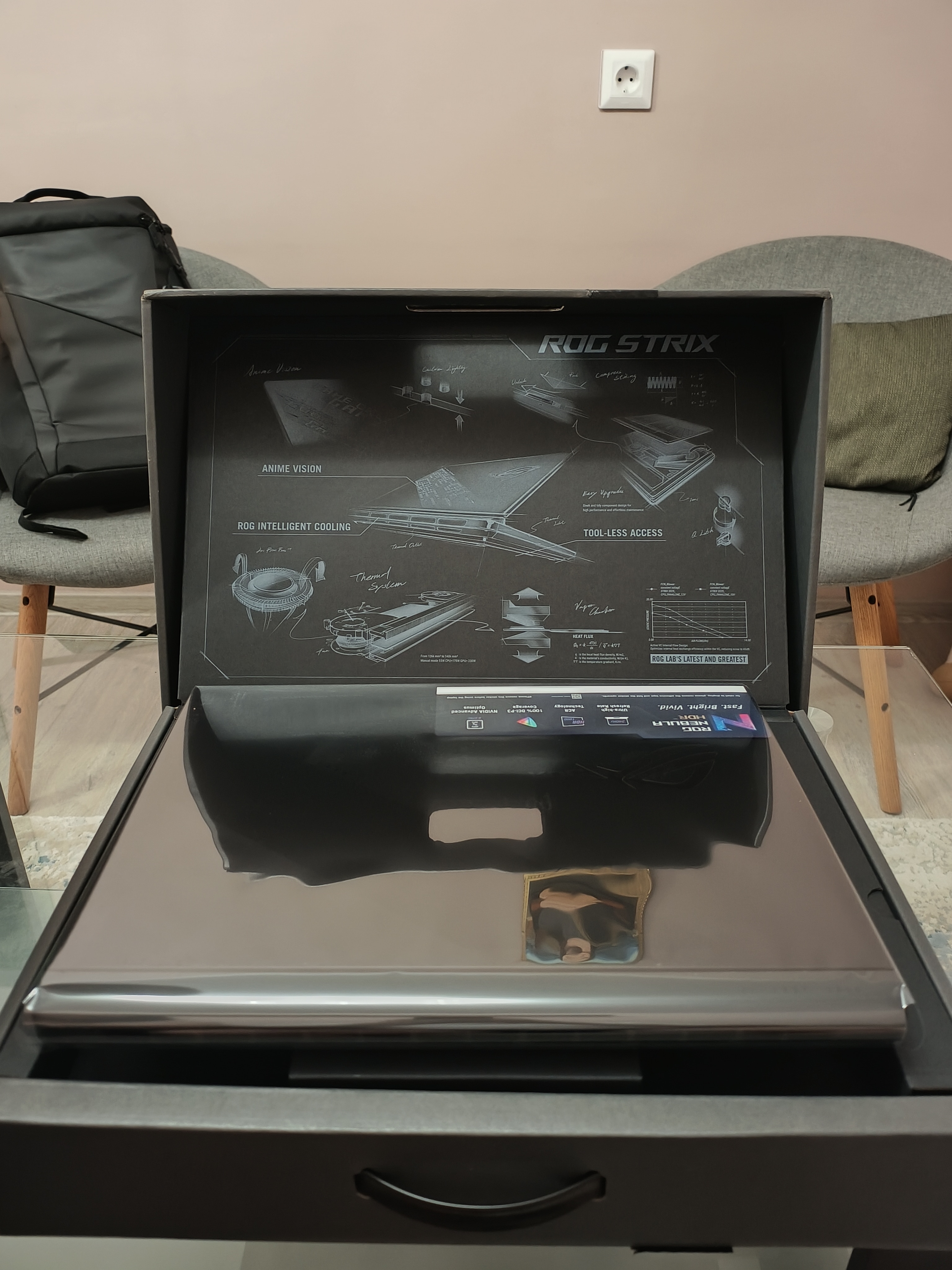 Laptop Gaming ASUS ROG Strix SCAR 18 G835LW cu procesor Intel® Core™ Ultra 9 275HX pana la 5.4GHz, 18", 2.5K WQXGA, Mini LED, 240Hz, G-Sync, 64GB DDR5, 2TB SSD, NVIDIA® GeForce RTX™ 5080 16GB GDDR7, No OS, Off Black