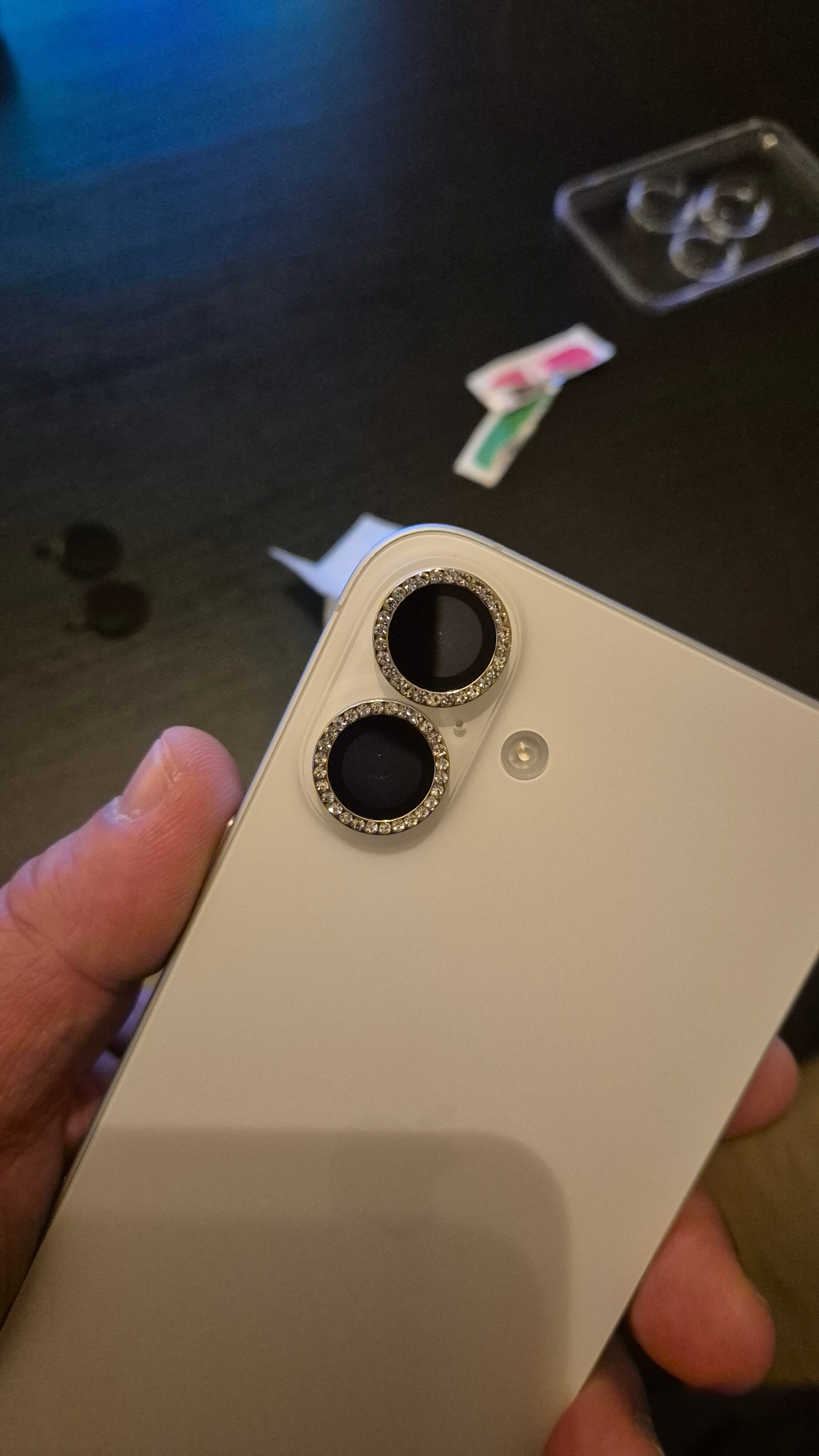 Folie Camera cu Strasuri, Individuala, Compatibila iPhone 16 Plus, Sticla, Argintiu