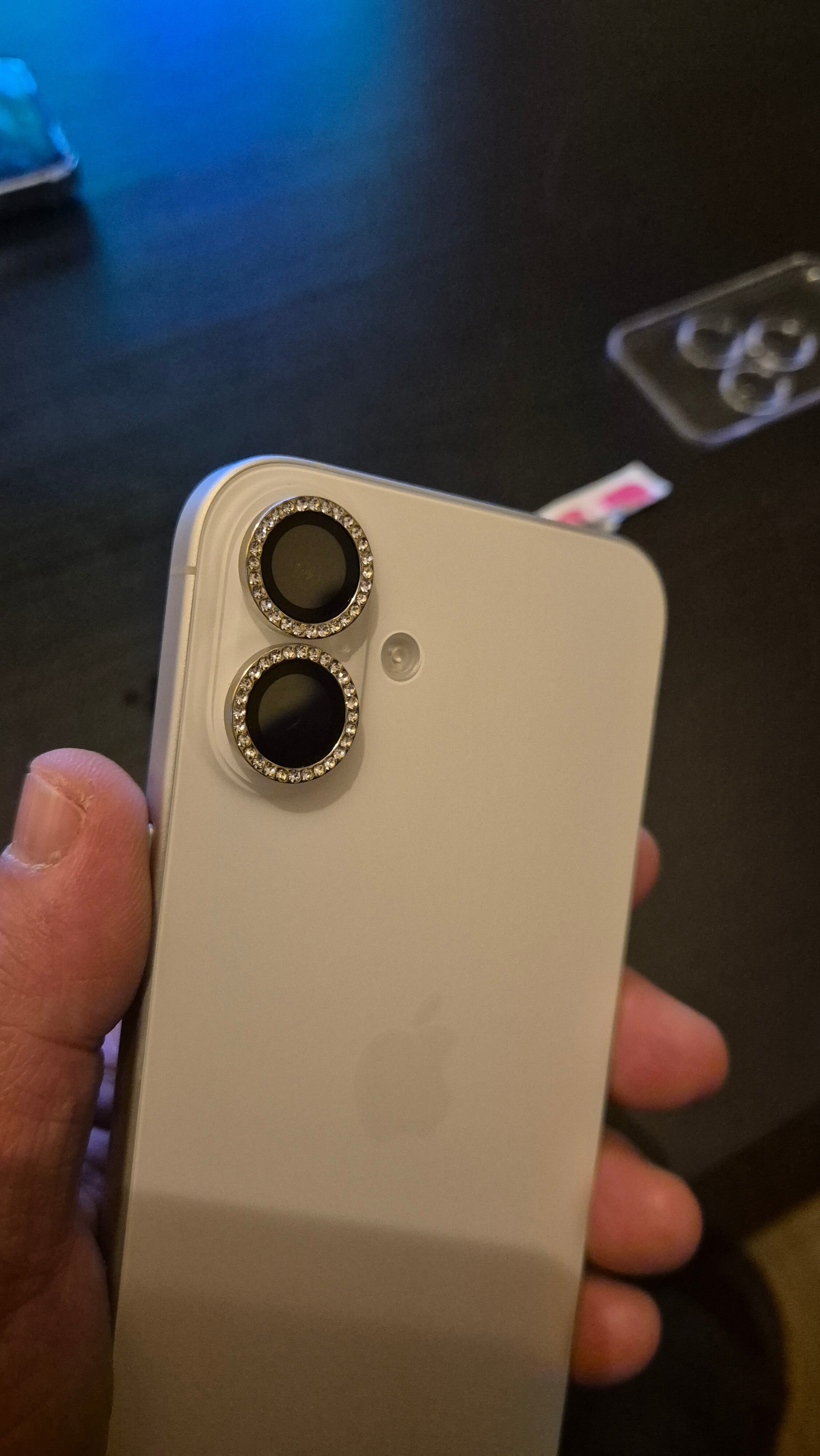 Folie Camera cu Strasuri, Individuala, Compatibila iPhone 16 Plus, Sticla, Argintiu