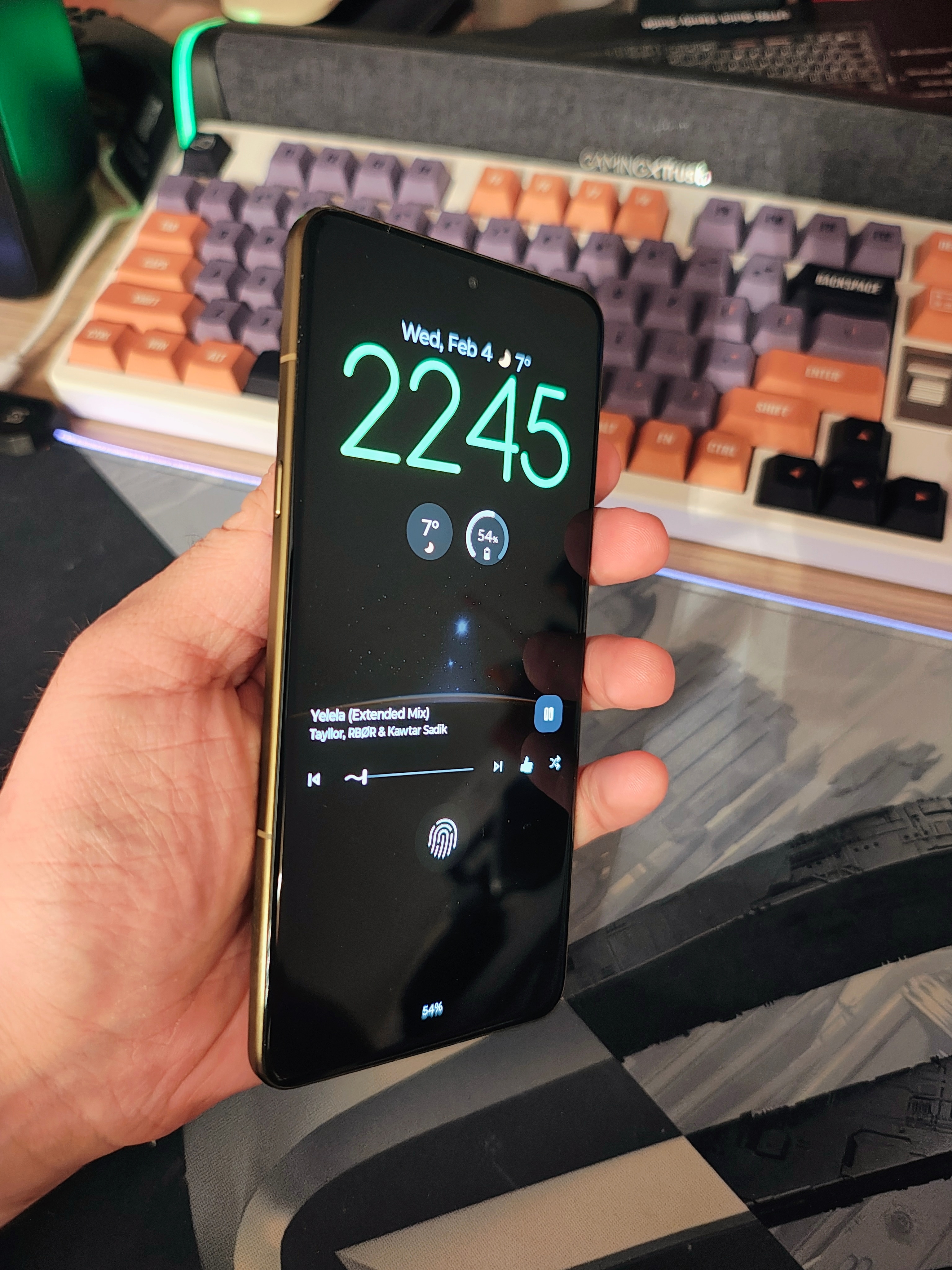 Telefon mobil Motorola Signature, 512GB, 16GB RAM, 5G, Martini Olive