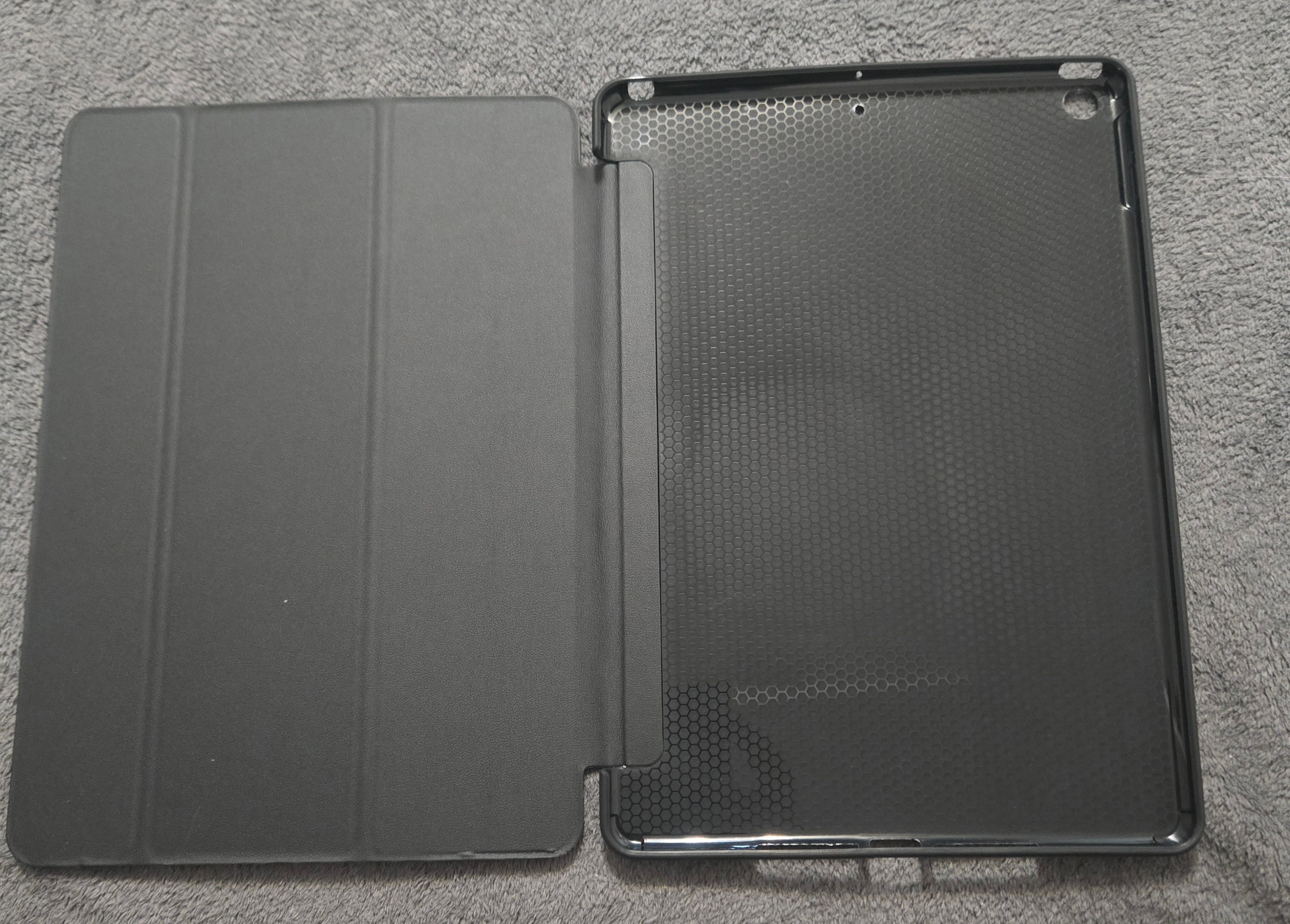 Husa pentru iPad 9 (2021), 10,2 "/ iPad 8 (2020), 10,2 "/ iPad 7 (2019), 10,2" / iPad Air 3,10,5 "/ iPad Pro 10,5", Cu suport pentru pix, Negru