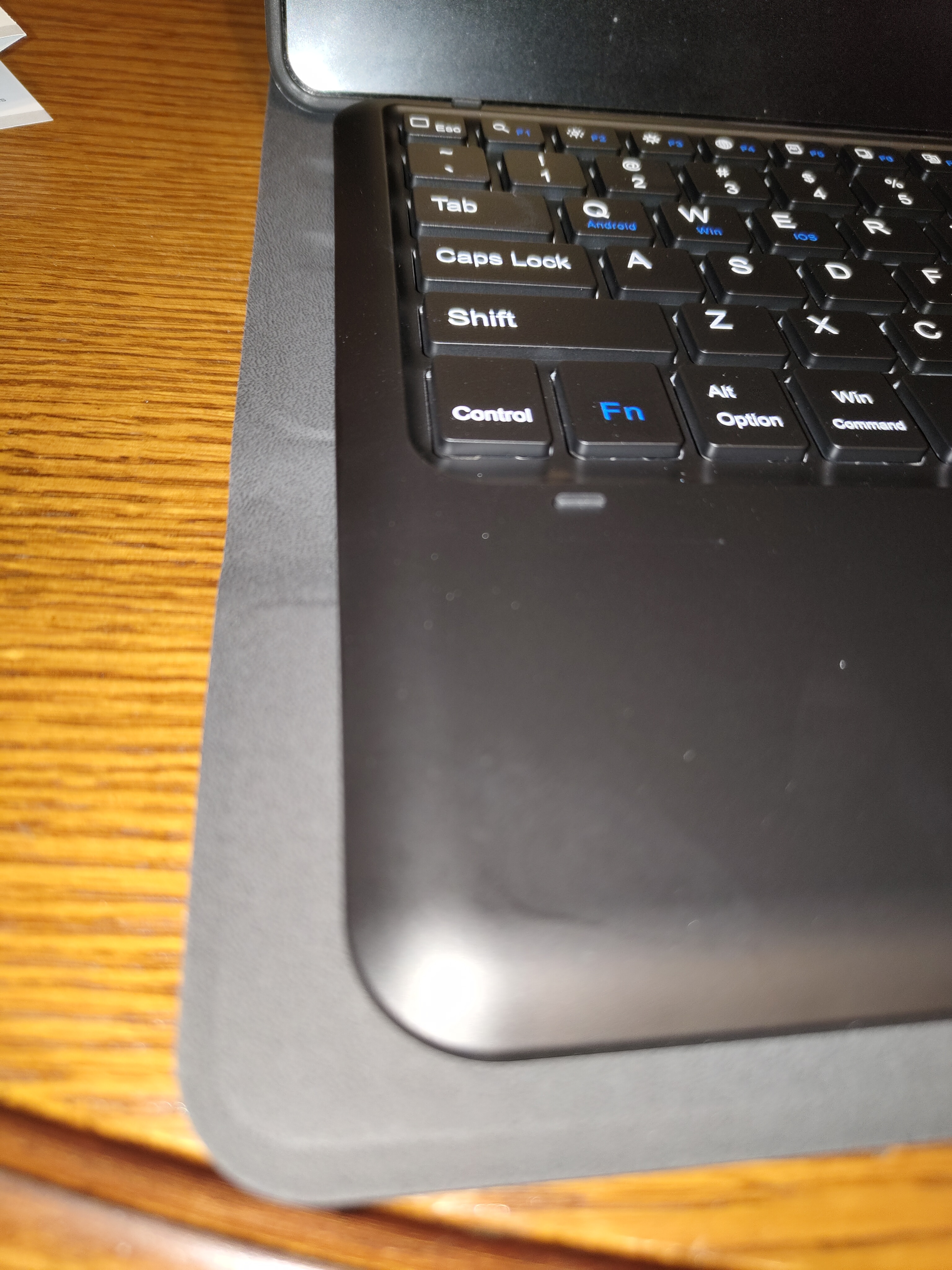 Husa tableta cu tastatura Bluetooth, XGSM, pentru Lenovo Idea Tab Pro / Tab P12, neagra, material plastic si piele ecologica