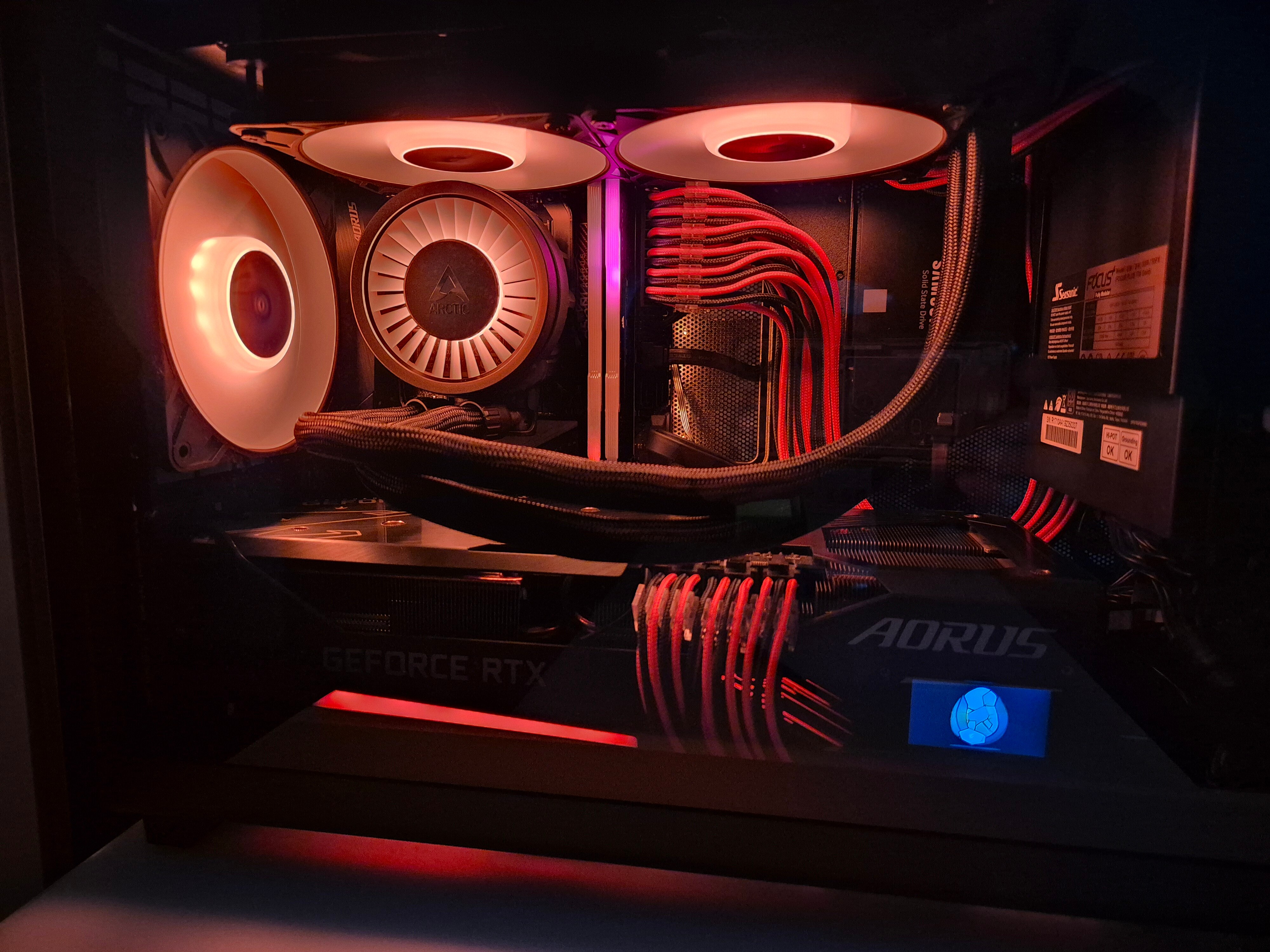 Placa de baza Gigabyte B550I AORUS PRO AX, Socket AM4 - eMAG.ro