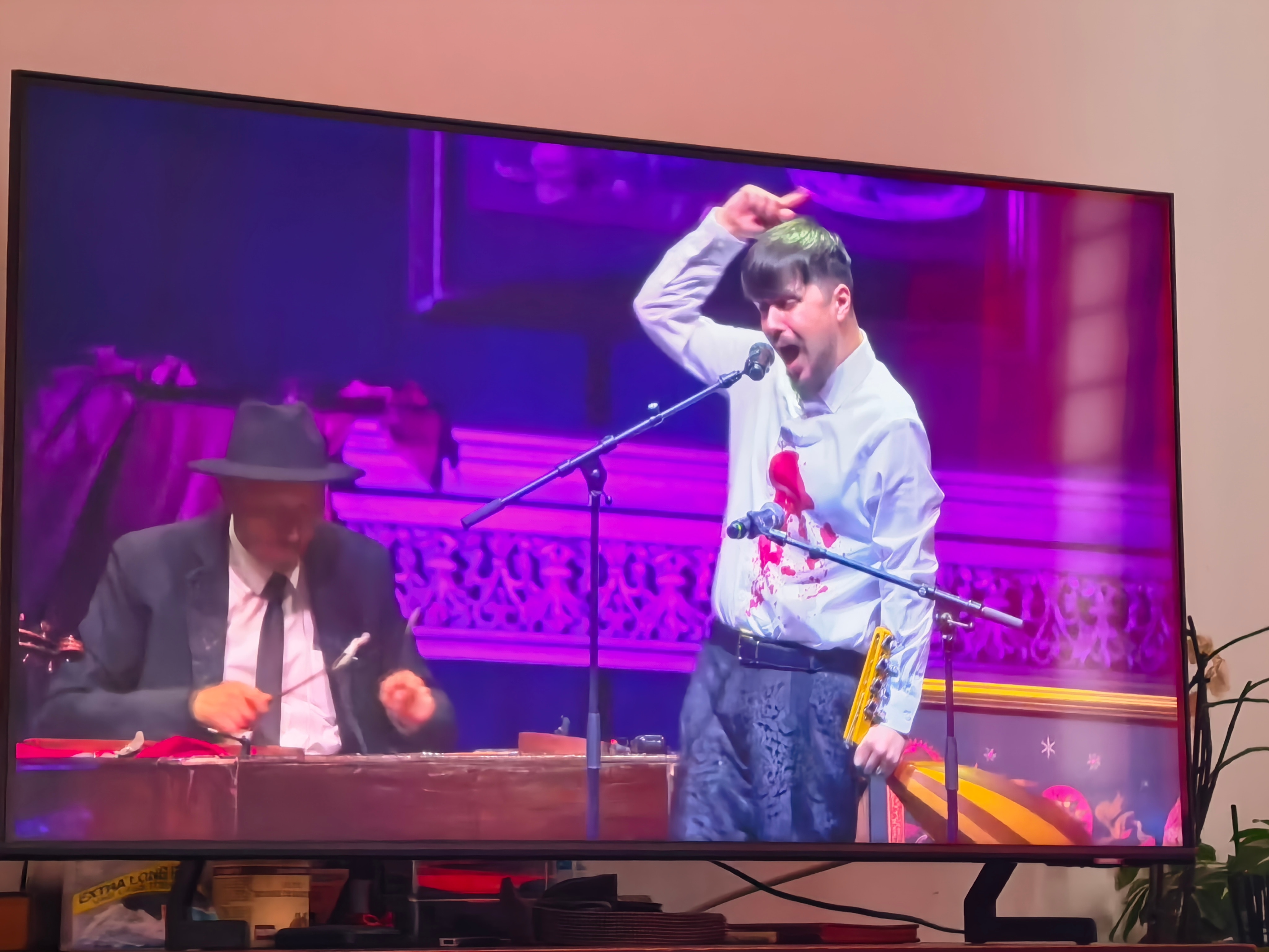 Televizor SAMSUNG QLED 75Q60C, 189 cm, Smart, 4K Ultra HD, Clasa D (Model 2023)