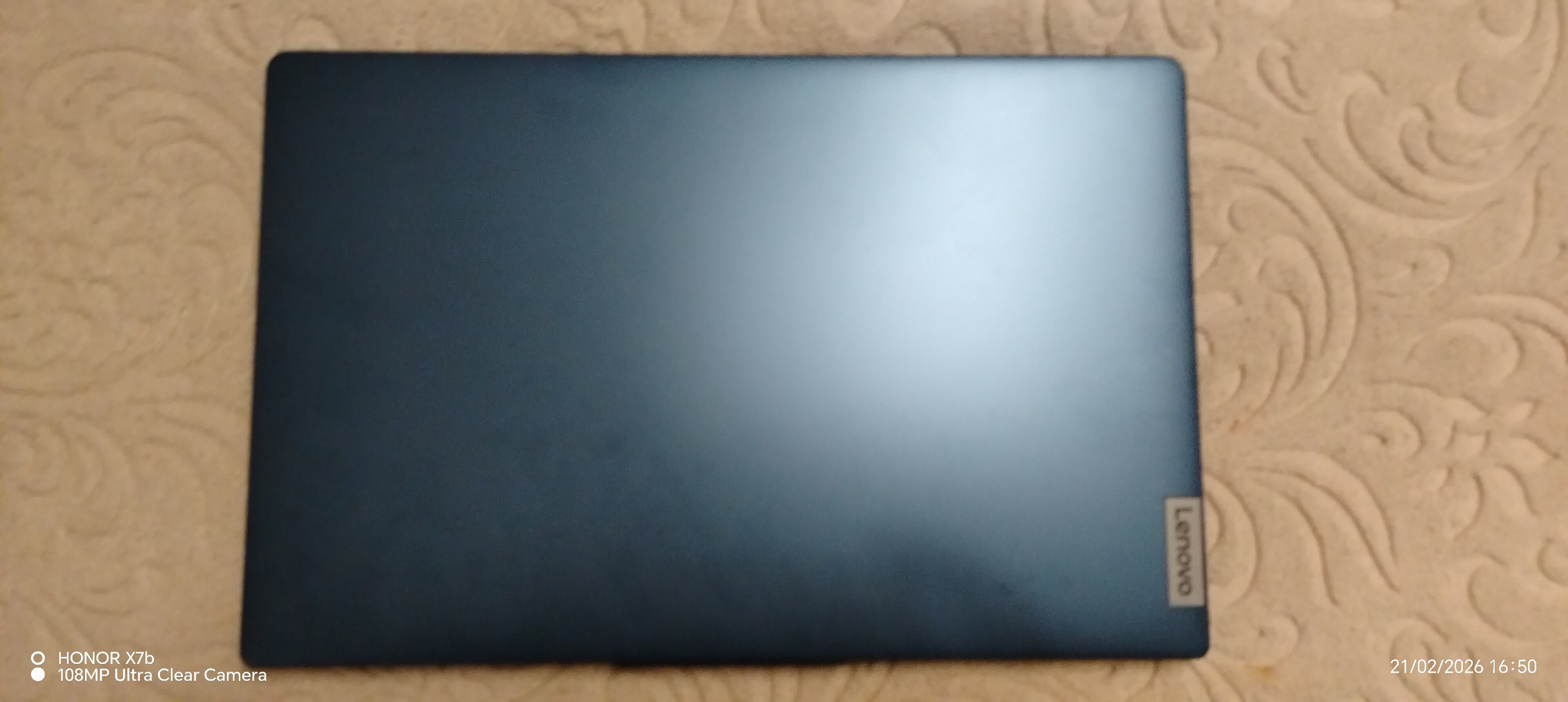 Laptop Lenovo IdeaPad Slim 3 15AMN8 cu procesor AMD Ryzen™ 5 7520U pana la 4.3GHz, 15.6" Full HD, 16GB LPDDR5 RAM, 512GB SSD, AMD Radeon™ 610M Graphics, No OS, Abyss Blue