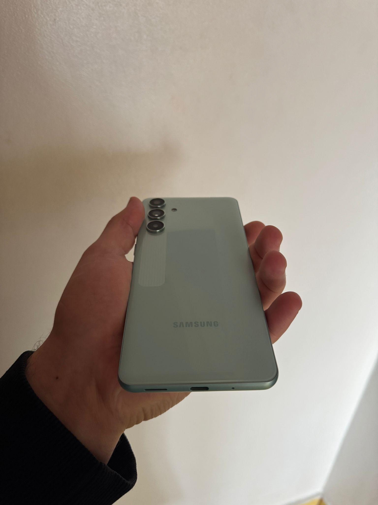 Telefon mobil Samsung Galaxy M55s, 8GB RAM, 128GB, 5G, Coral Green