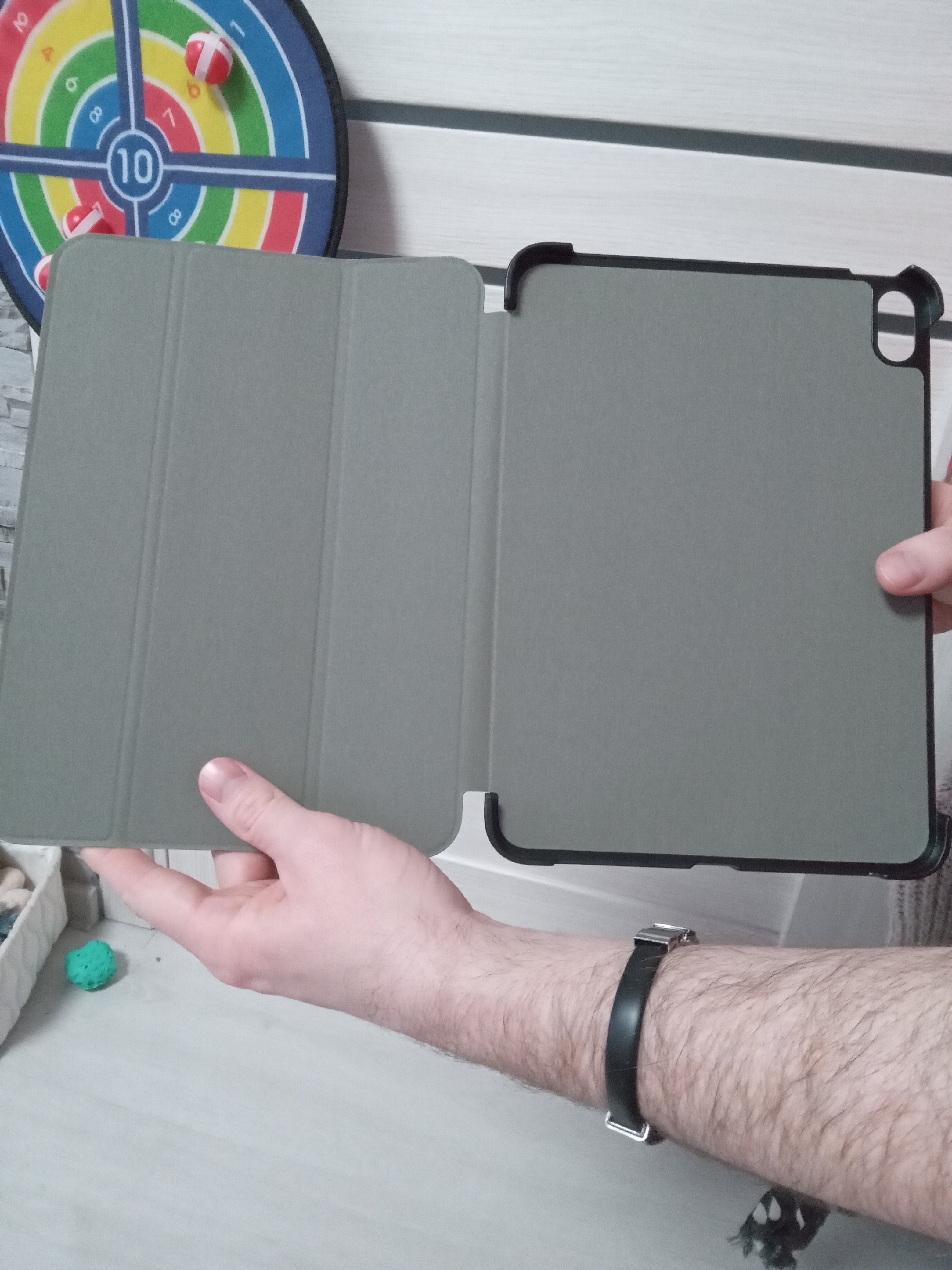 Husa de protectie pentru iPad 11″ (generatia 11, 2025 – A16) si iPad 10, 9″ (generatia 10, 2022), husa inteligenta cu suport pliabil in trei pozitii, spate ultra-subtire, culoare negru, vadrami