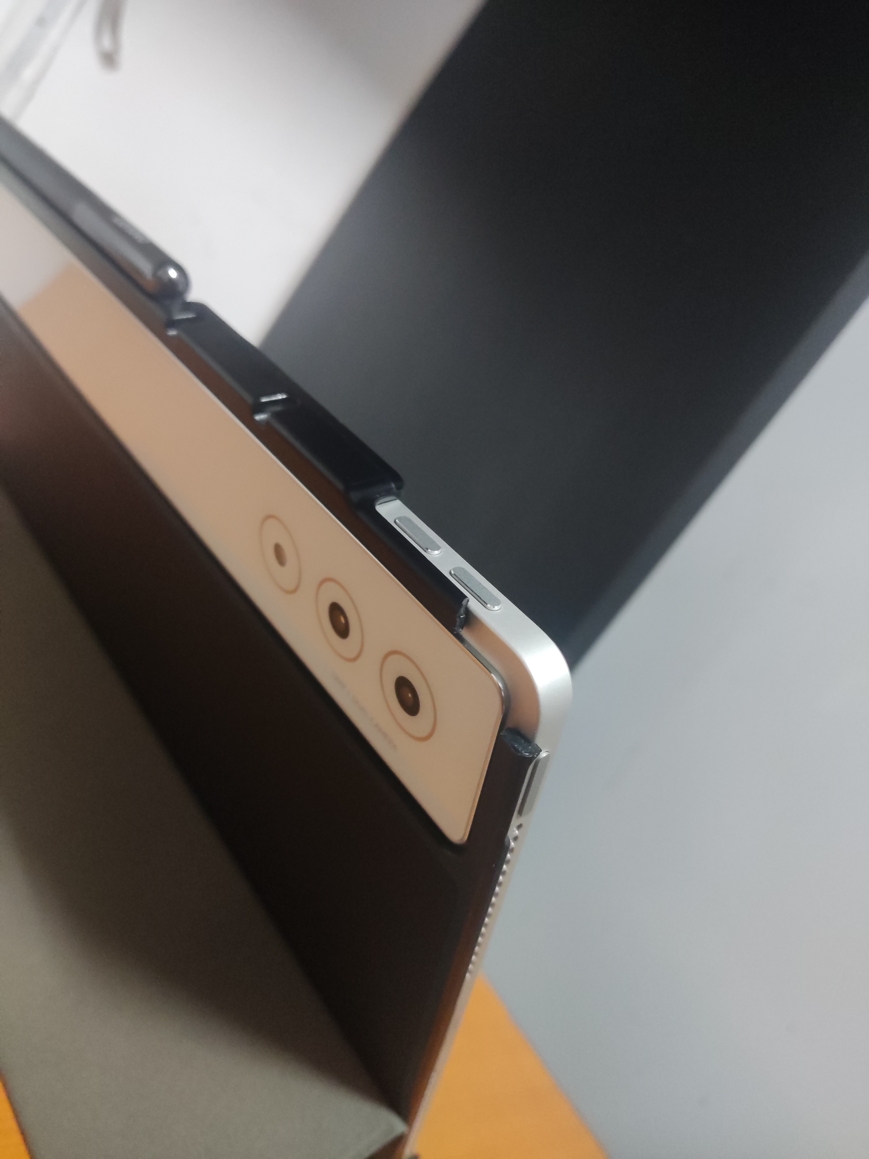 Husa tableta DDOLI, pentru Lenovo Yoga Tab Plus 12.7 inch, suport integrat, inchidere magnetica, Roz