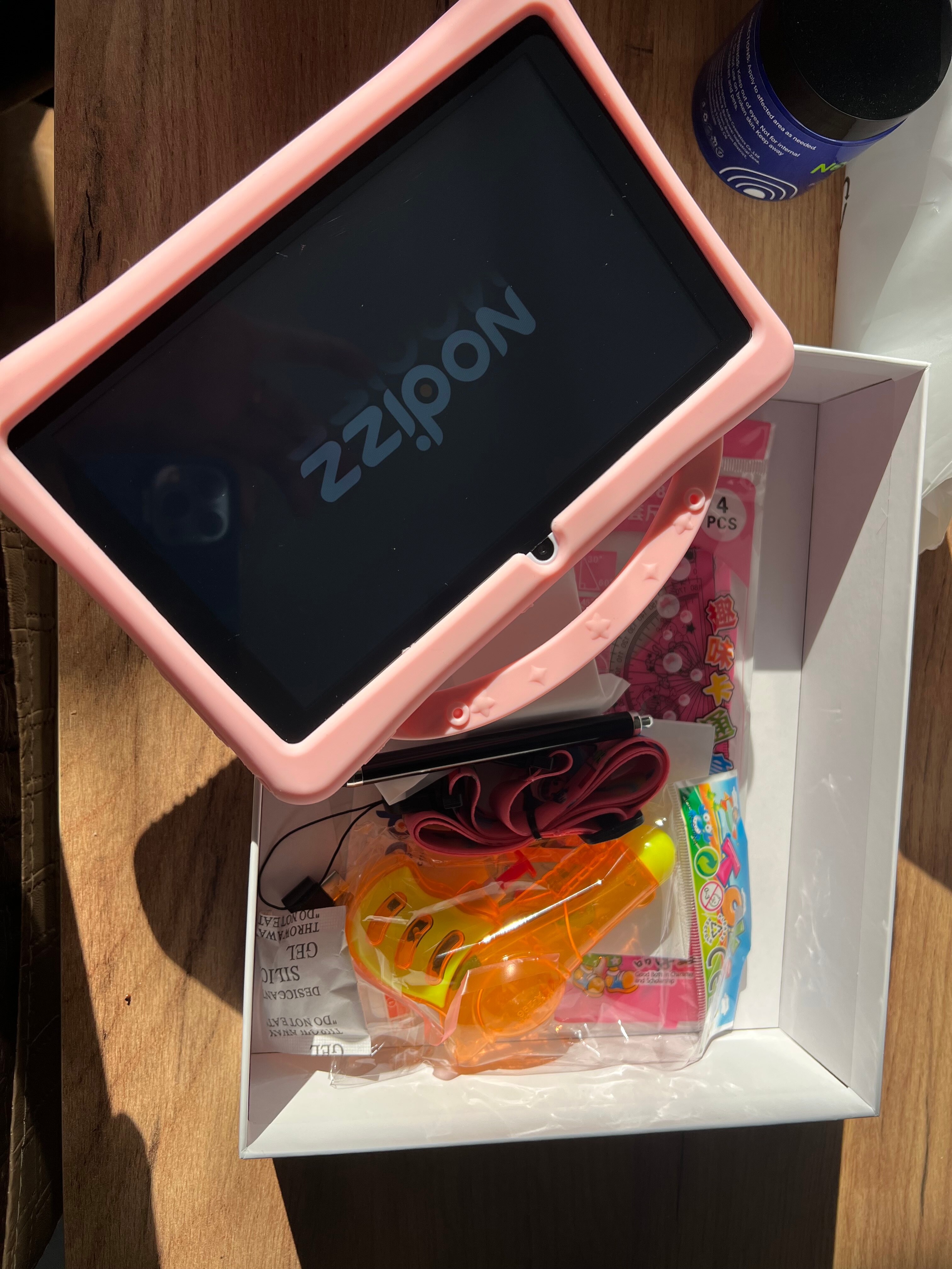 Tableta pentru Copii 7 Inch Android 14 - 4GB RAM, 128GB, Control Parental, Ecran HD 1024x600, Aplicatii Educationale, Software Preinstalat pentru Copii, Suporta, 1024 x 600 Fara SIM 7 inch 128 GB