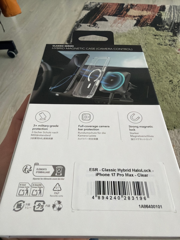 Husa ESR Classic HaloLock Compatibila Cu iPhone 17 Pro Max, Functie MagSafe, Protectie La Camera, Colturi Intarite, Clear