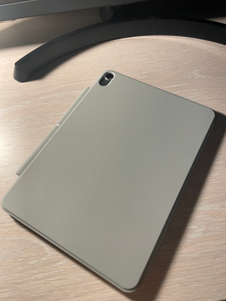 Husa pentru iPad Pro 11 2018 / iPad Air 4 / 5 / 11 (2020/2022/2024) - ESR Rebound Magnetic - Grey