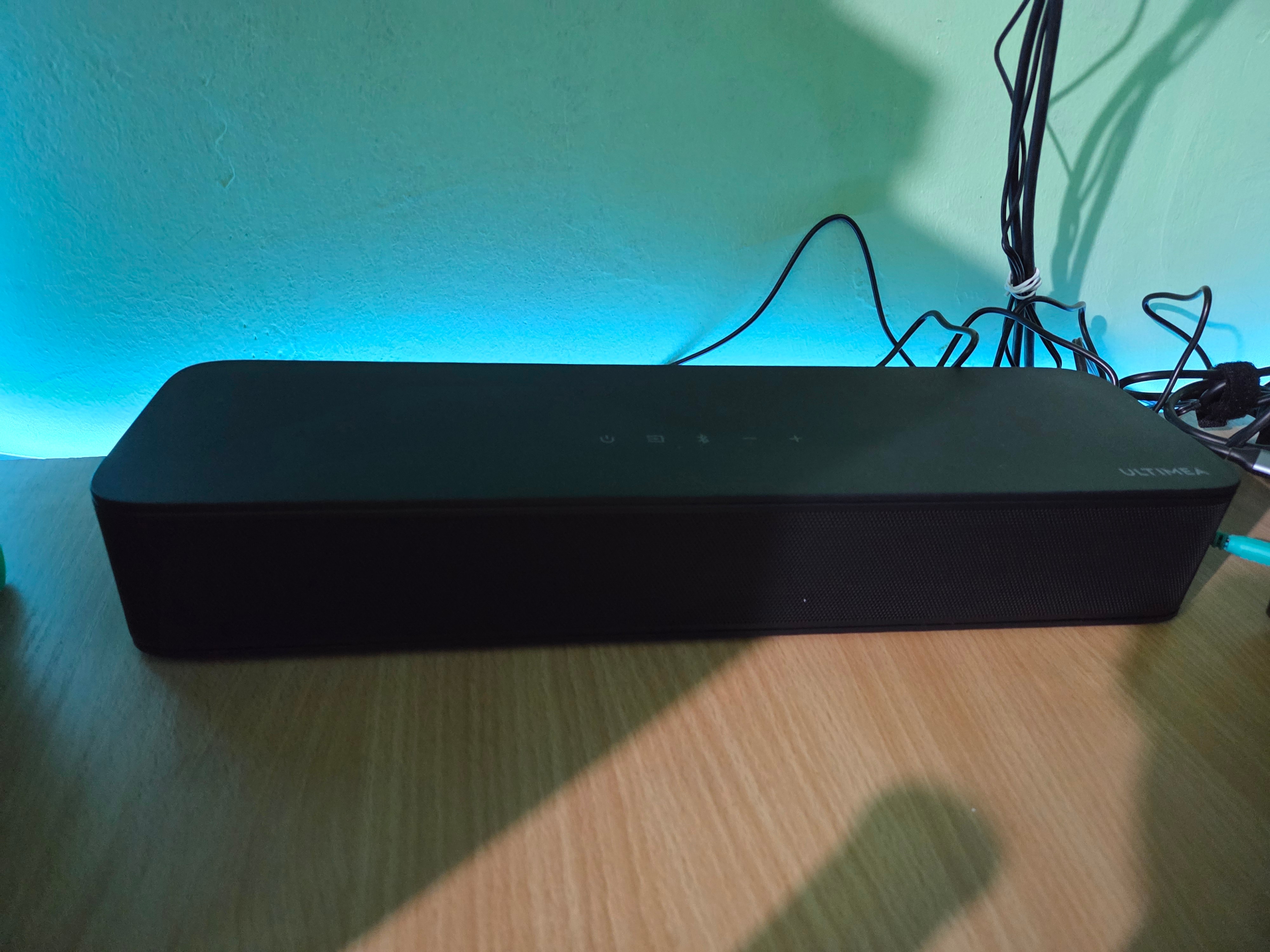 Soundbar ULTIMEA Poseidon M20, 2.1 canale, Bluetooth® 5.4, subwoofer integrat, 120 W, 400x66x108 mm