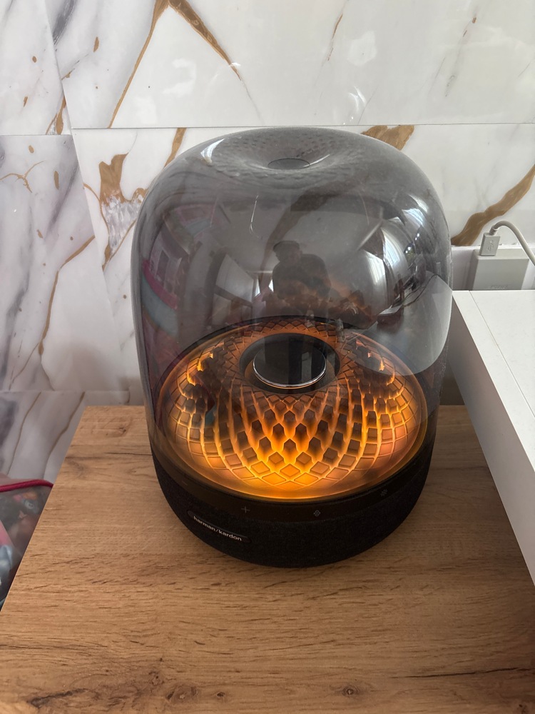 ♦️新品。未開封♦️Harman Kardon Aura Studio 4 Amazon.co.jp: Harman Kardon AURA STUDIO 4 Wireless Bluetooth