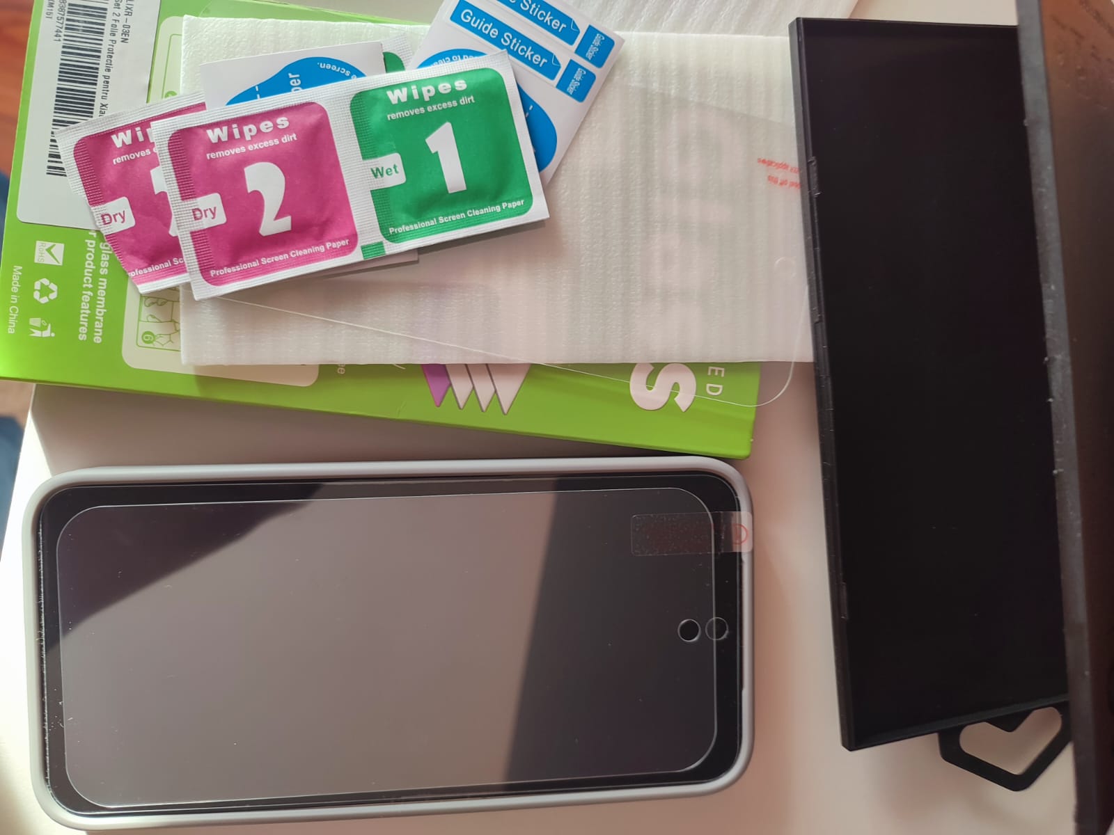 Set 2 Folie Protectie pentru Xiaomi 15T, Sticla Temperata 9H+, Claritate Super HD, Tratament Oleofob si Anti-Amprente, LIXR-03EN®